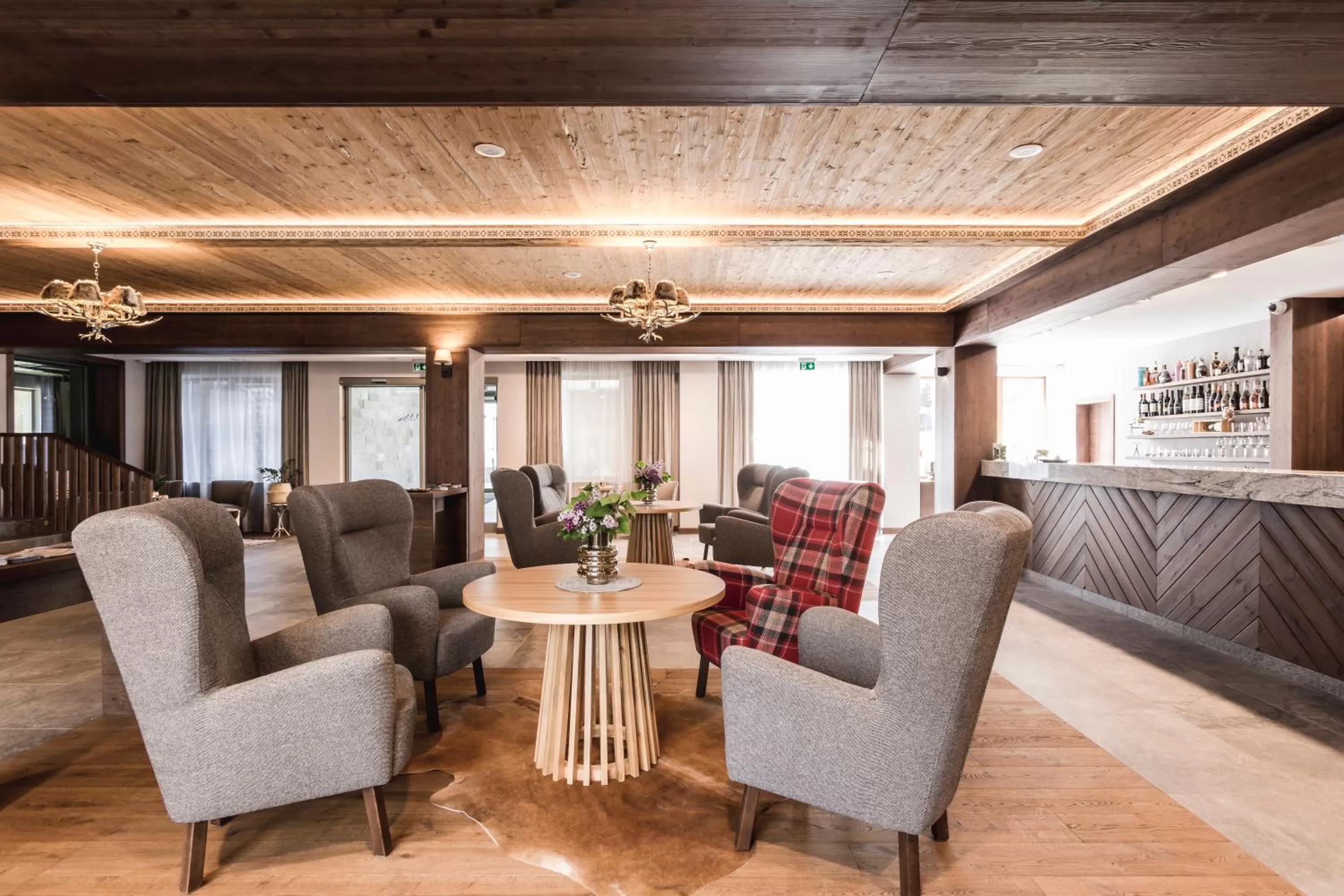 Lobby or reception in ARIETES MARMONT Resort