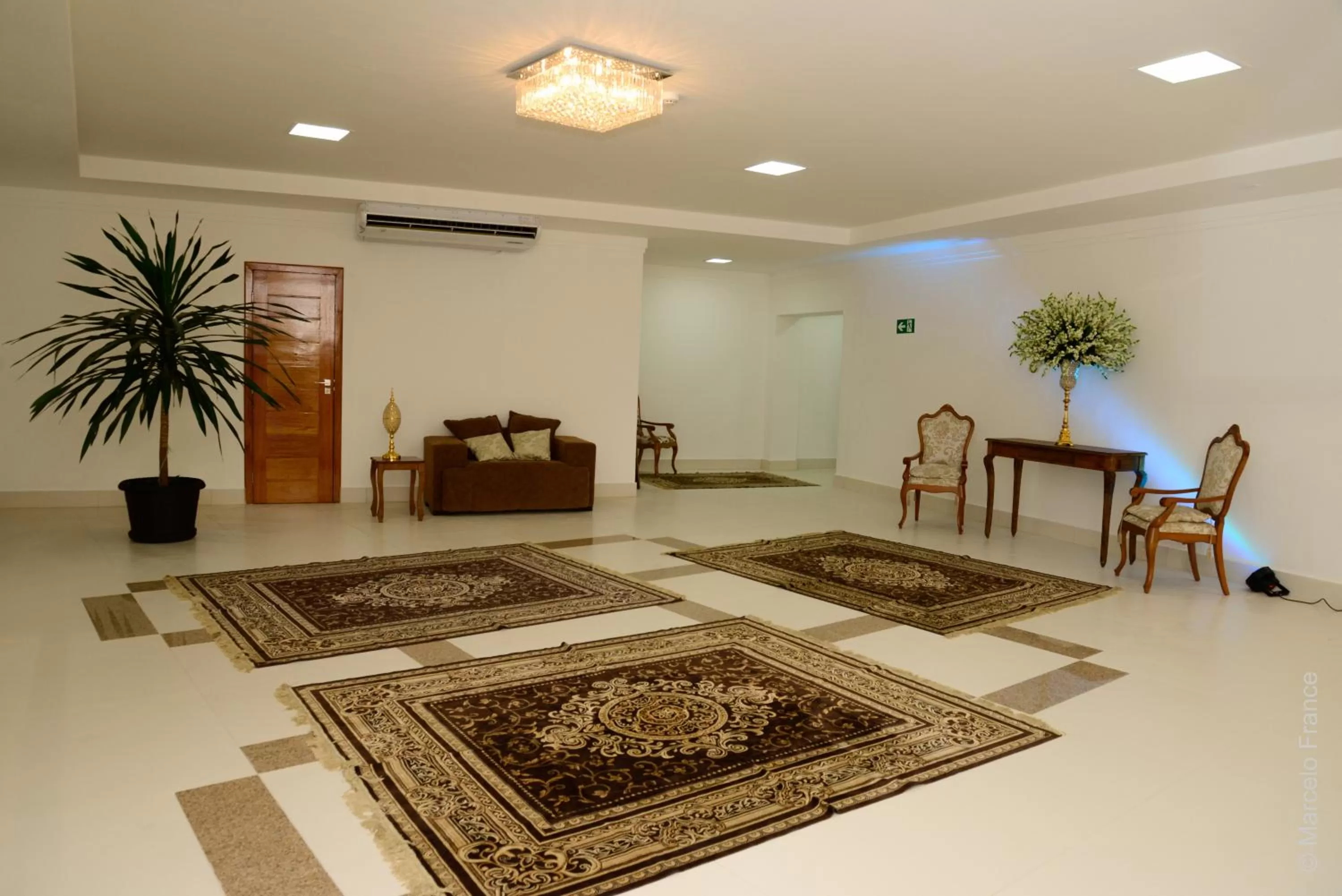 Dining area in Granterrara Hotel