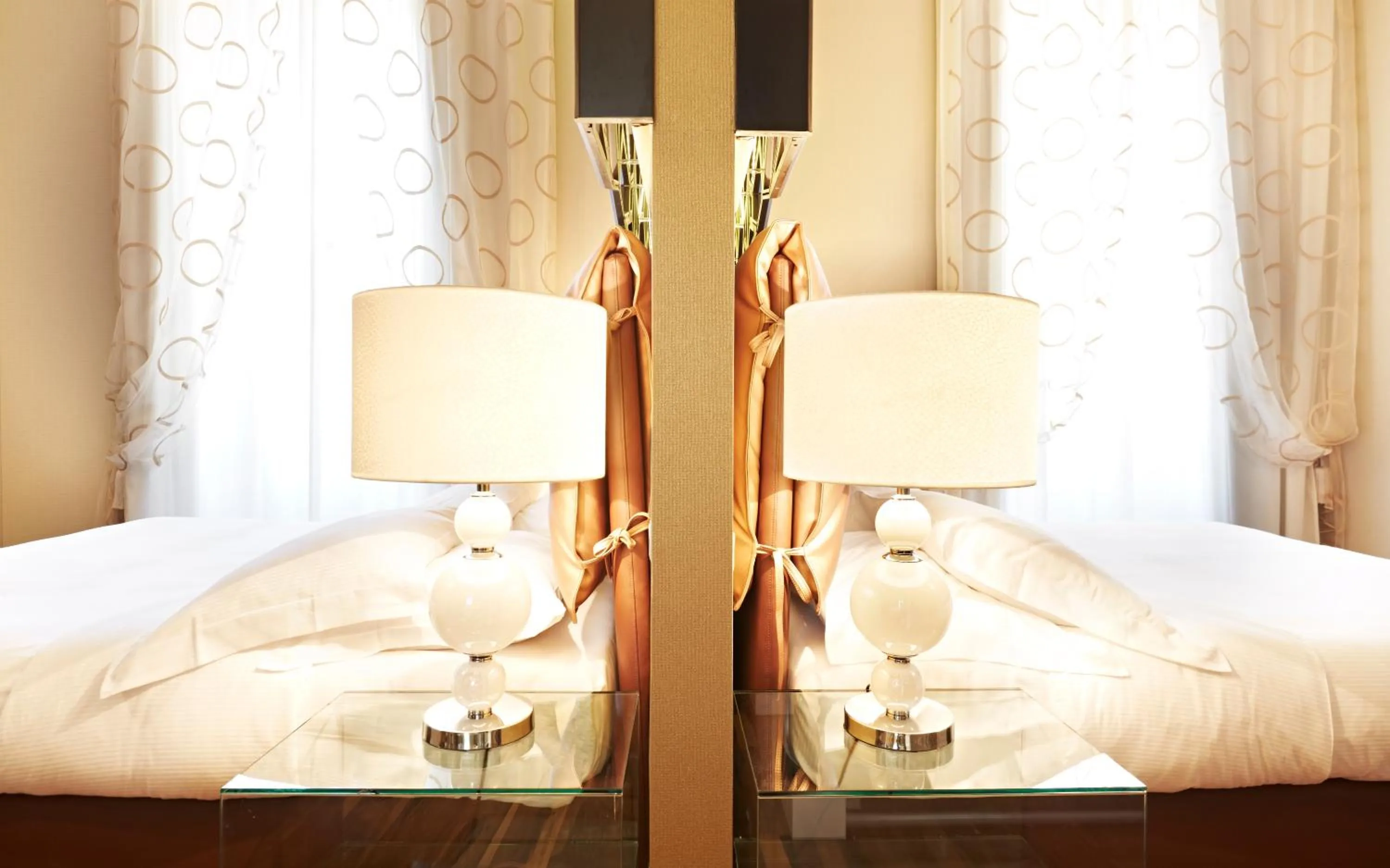 Bedroom, Bathroom in Spagna Royal Suite