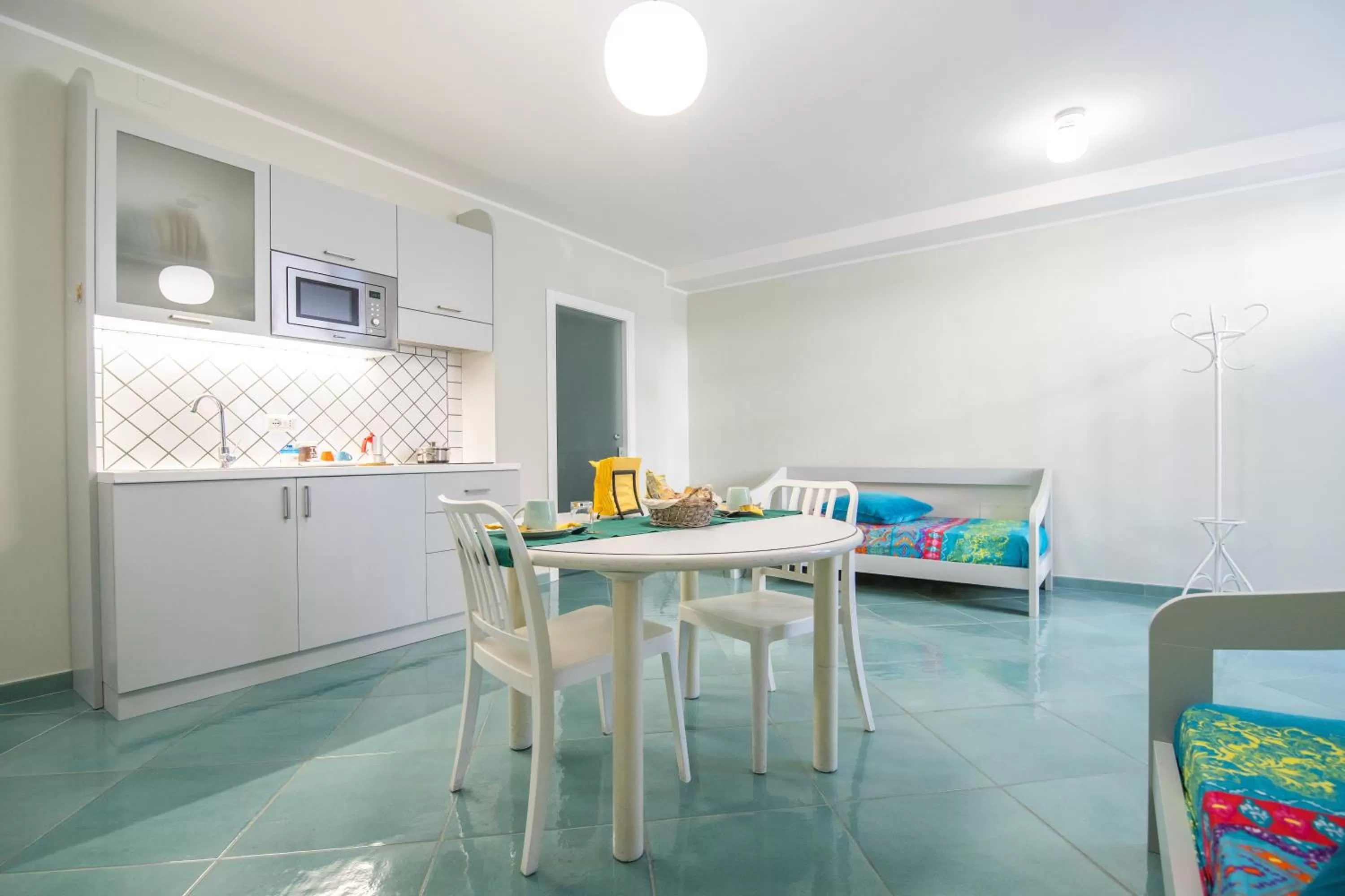 kitchen, Dining Area in Il Papavero Residence Arbostella