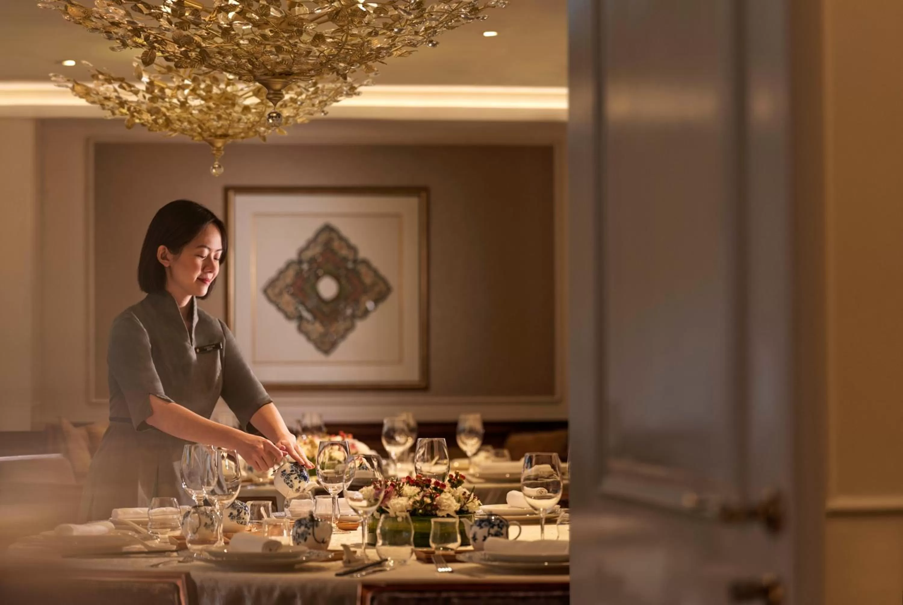 Restaurant/places to eat in InterContinental Singapore by IHG