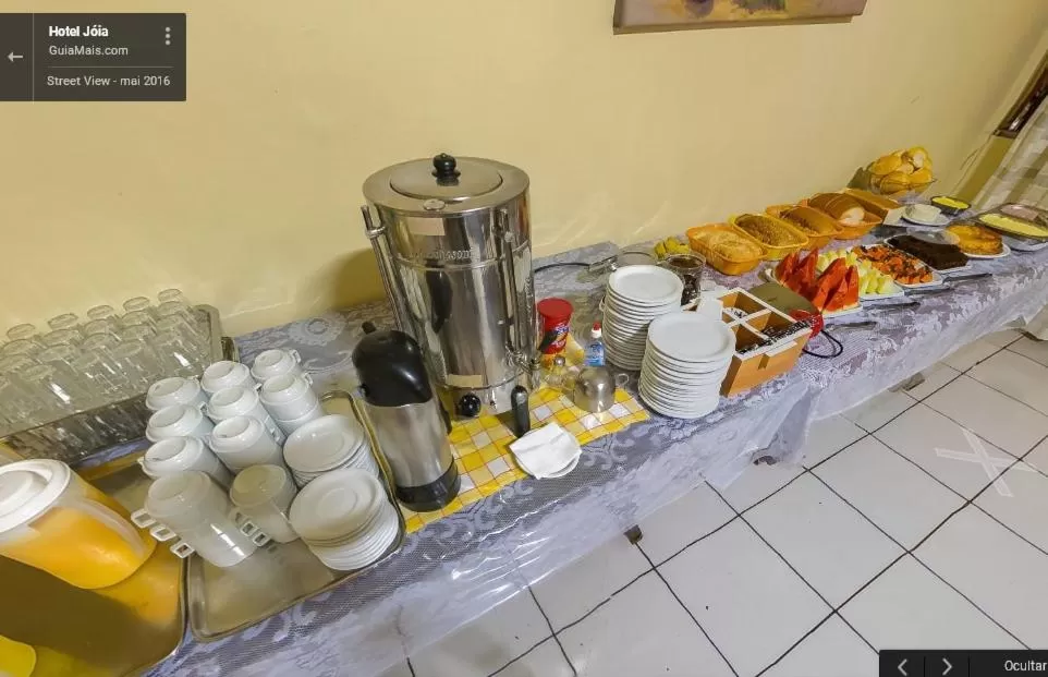 Continental breakfast in Hotel Joia