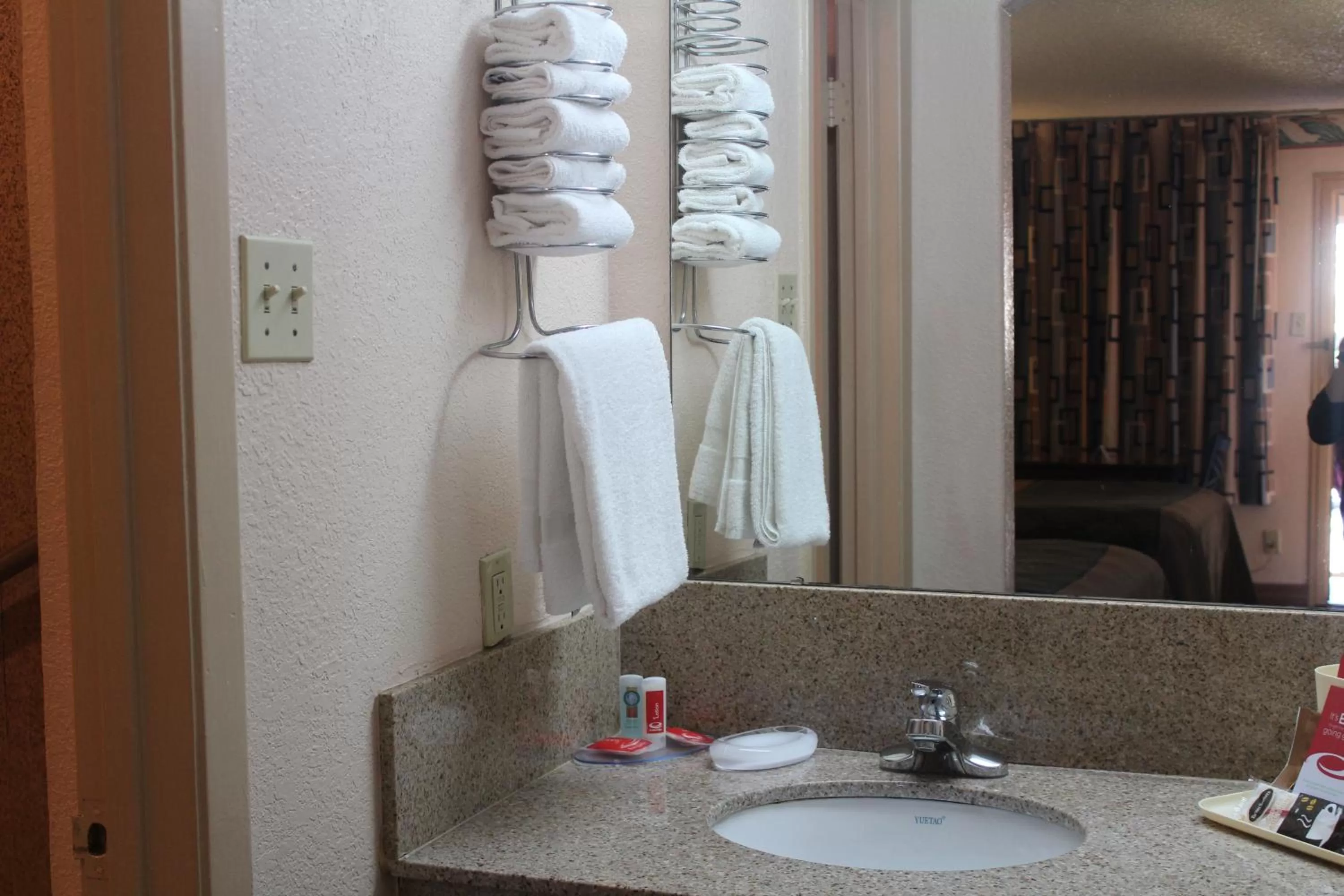 Bathroom in Americas Best Value Inn-Near NRG Park/Medical Center