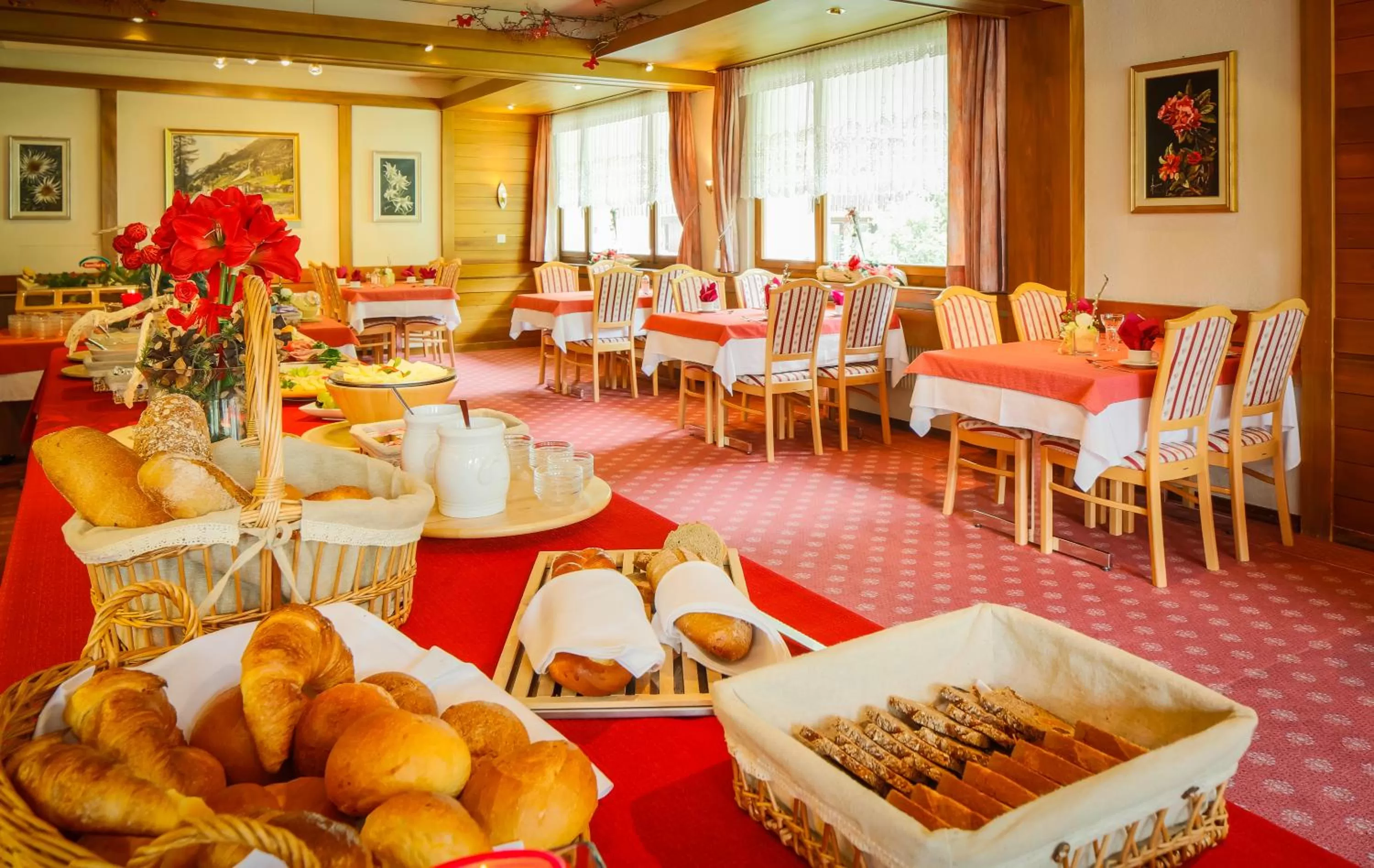 Restaurant/places to eat in Hotel Alpenhof