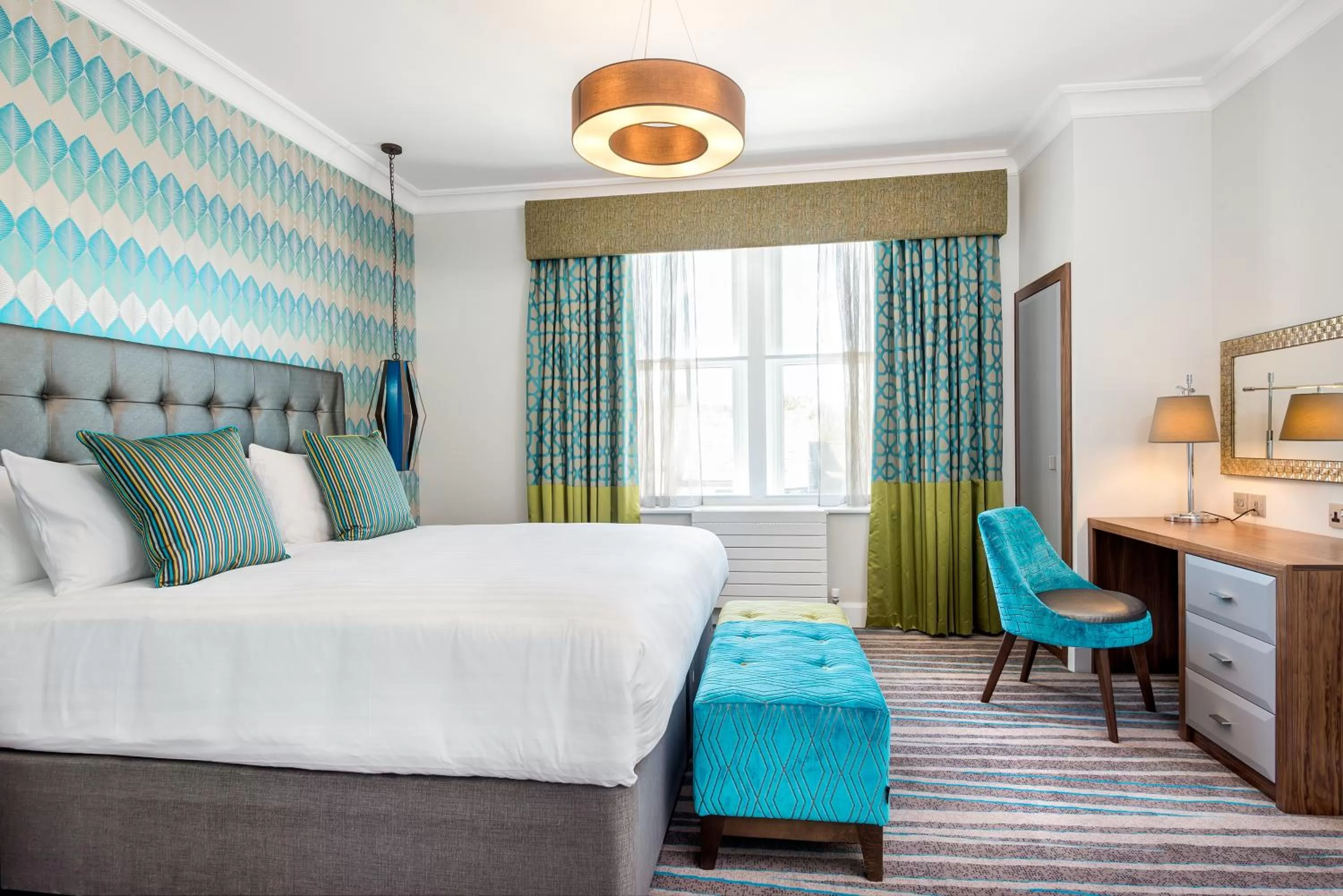 Photo of the whole room, Bed in Inn on the Square