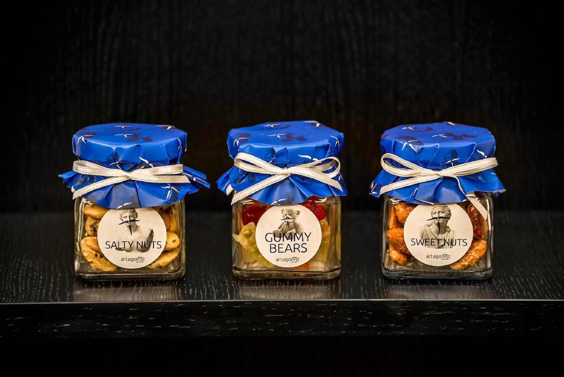 Food and drinks in Artagonist Art Hotel