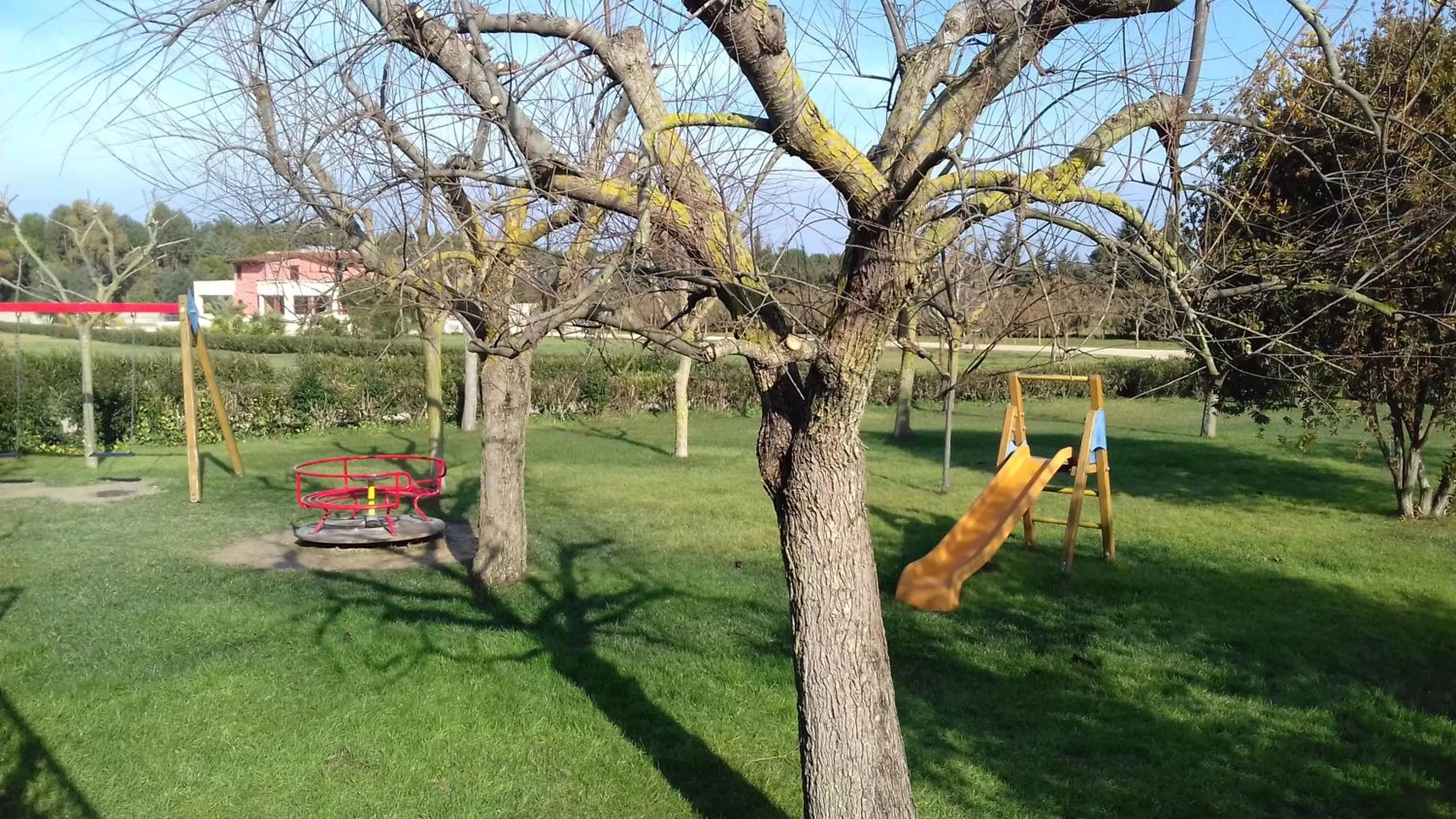 Children play ground, Garden in B&B Lu Casale
