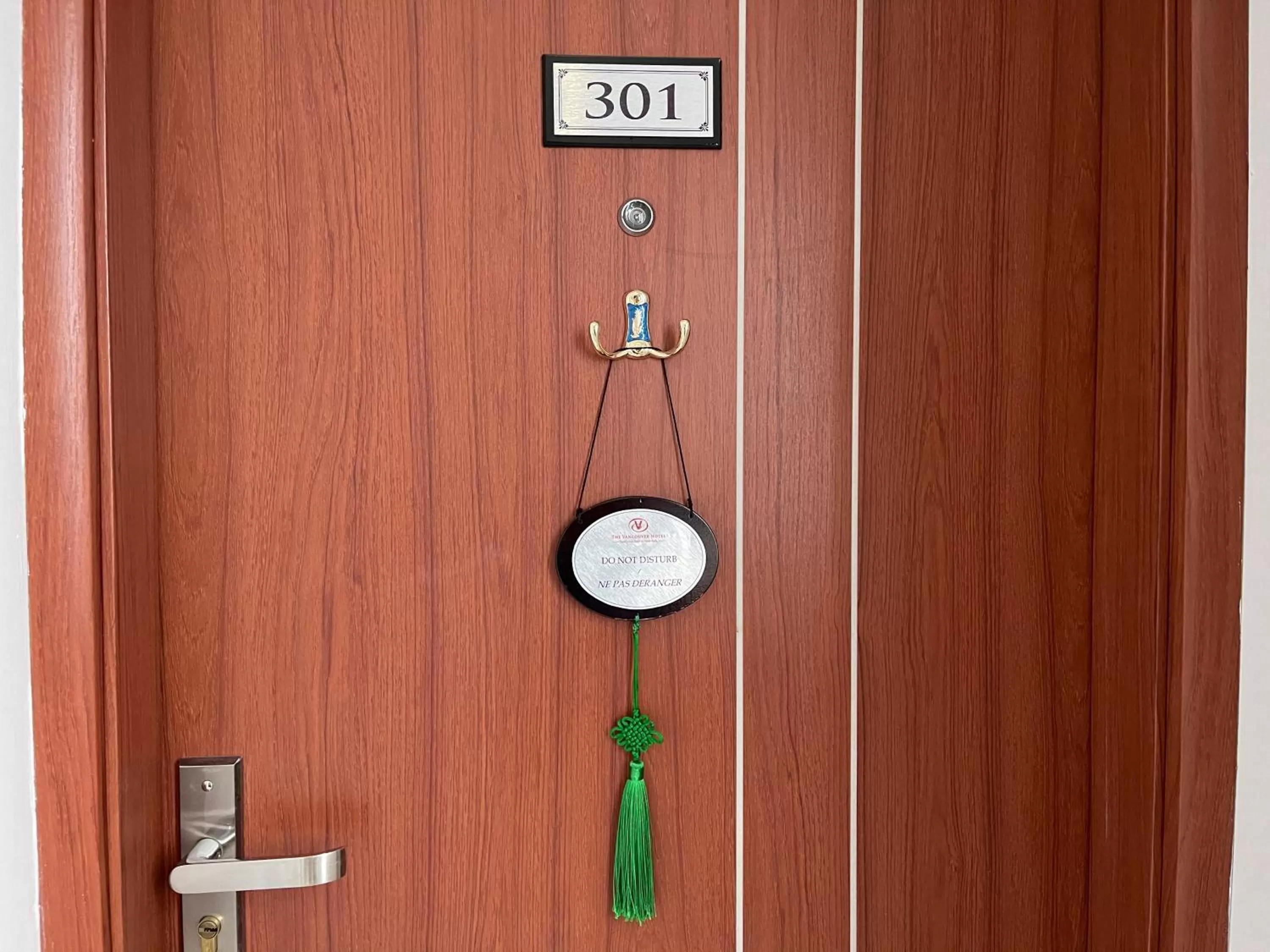 Logo/Certificate/Sign in The Vancouver Hotel - Ninh Binh