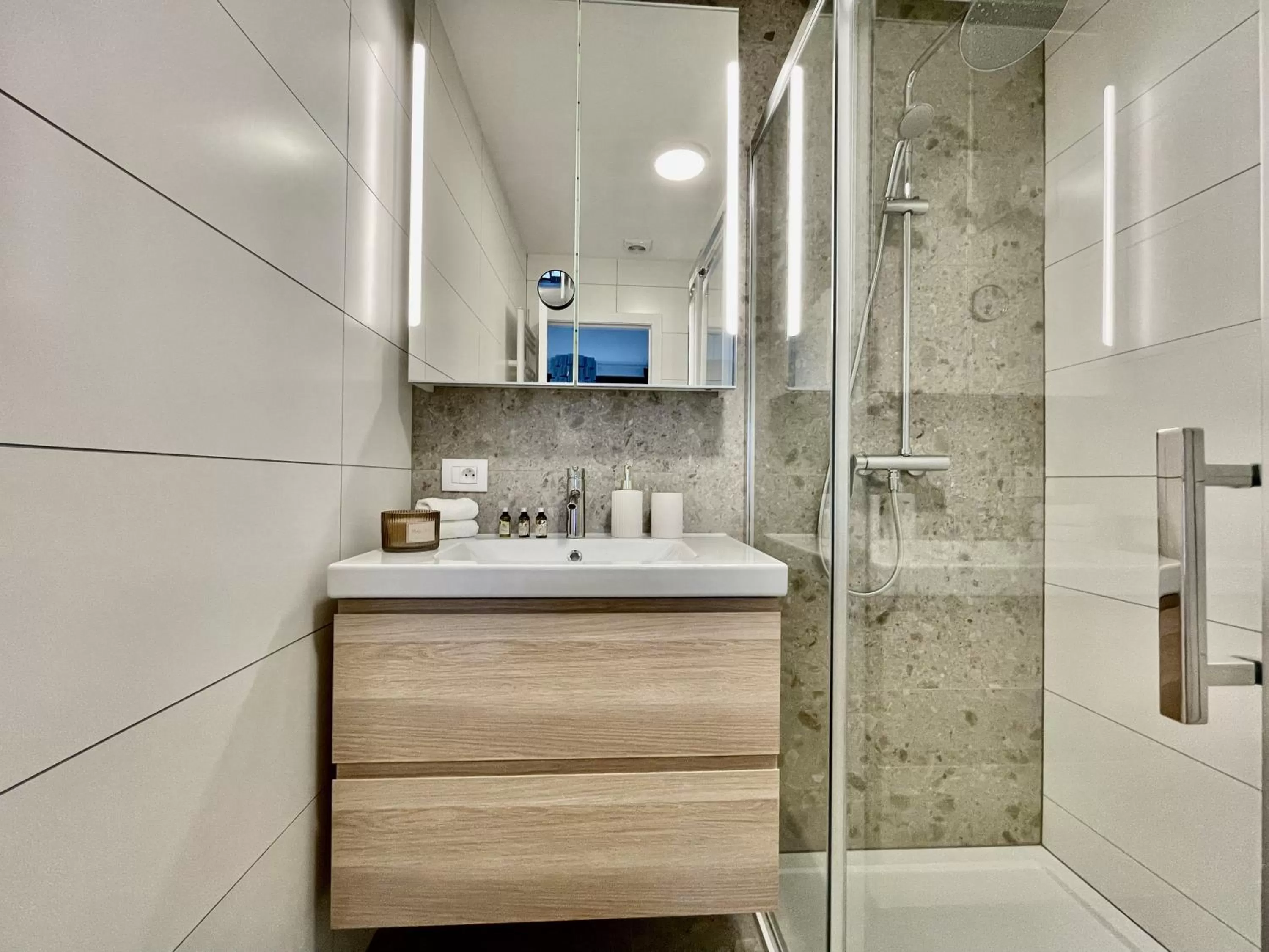 Bathroom in OneLuxStay near Fashion District