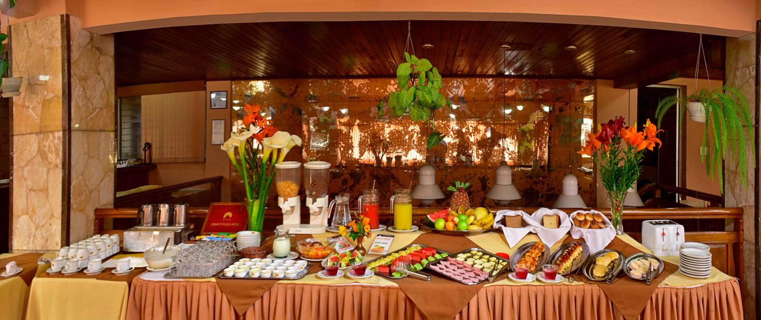 Breakfast in Cesar's Plaza Hotel