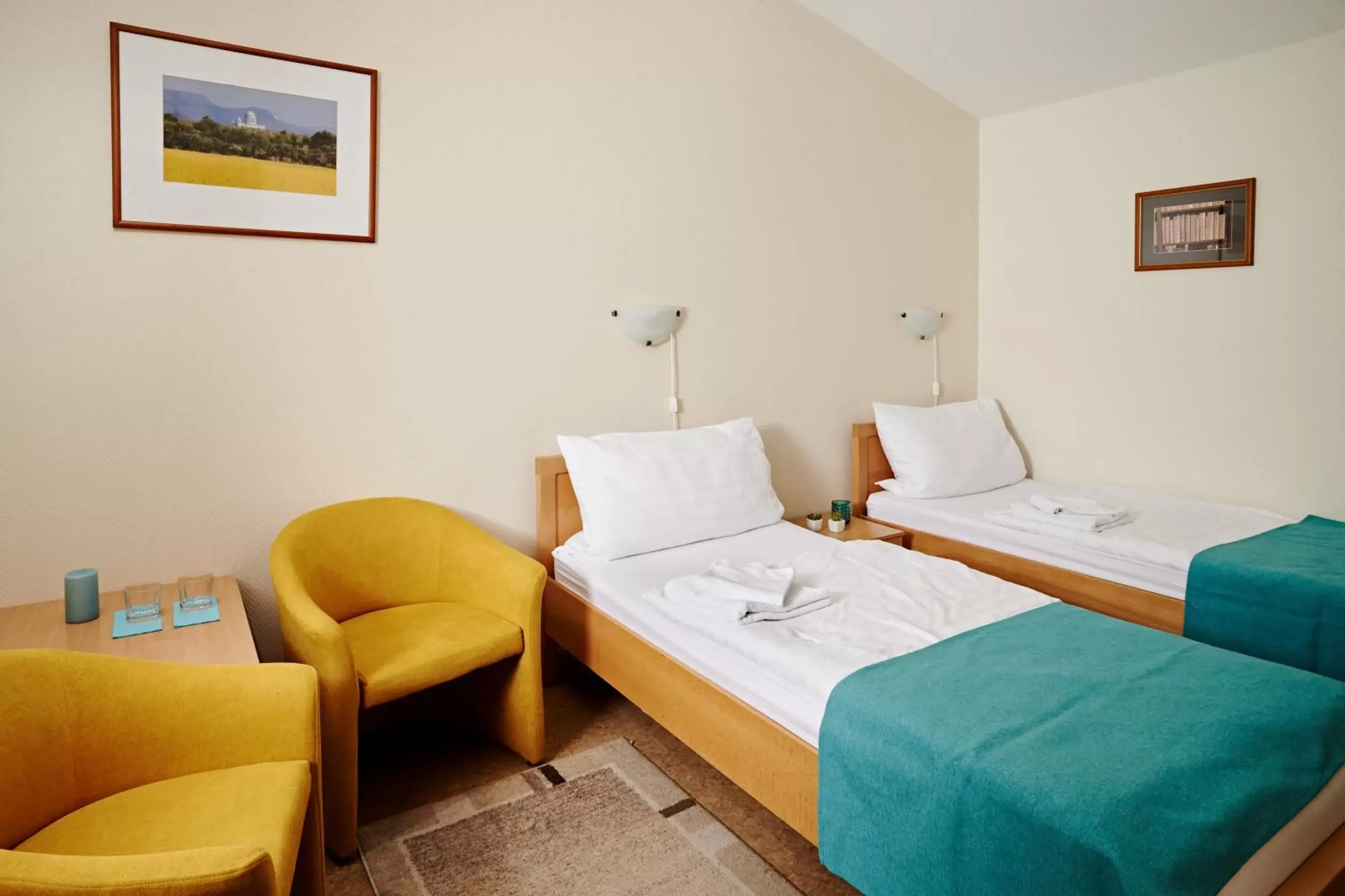 Twin Room in Hotel Adalbert Szent György Ház Twin Room in Hotel Adalbert Szent György Ház