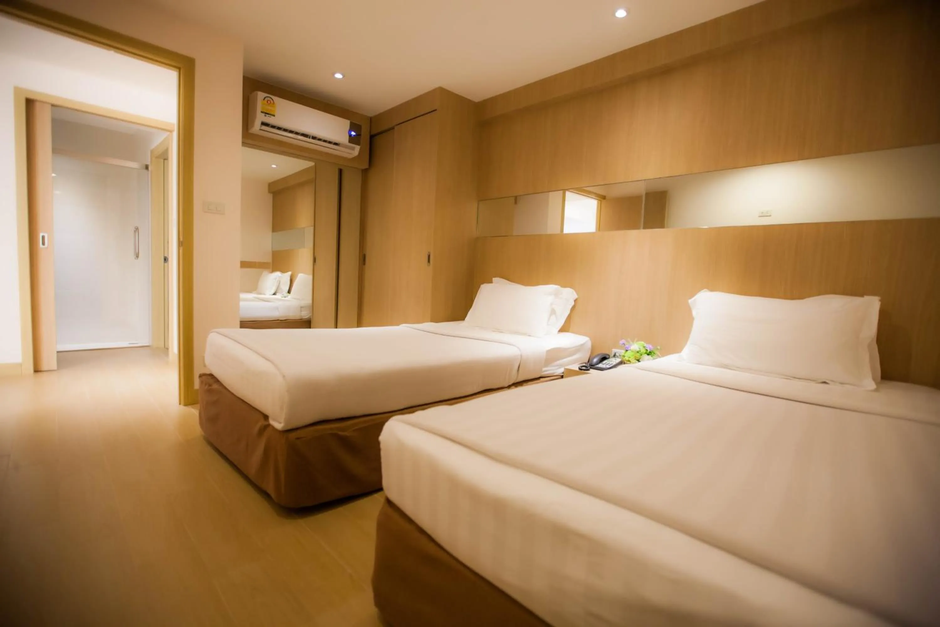 Photo of the whole room, Bed in Golden City Rayong Hotel