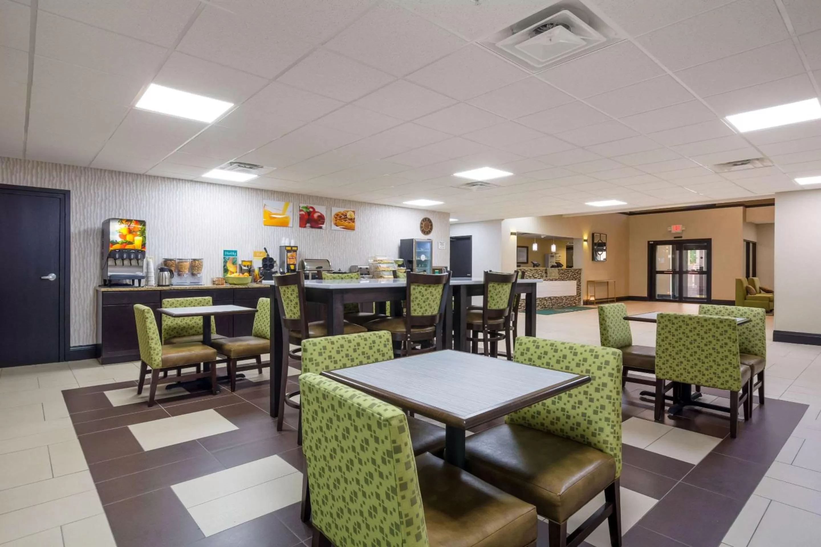 Restaurant/places to eat in Quality Inn & Suites Sellersburg - Louisville Area