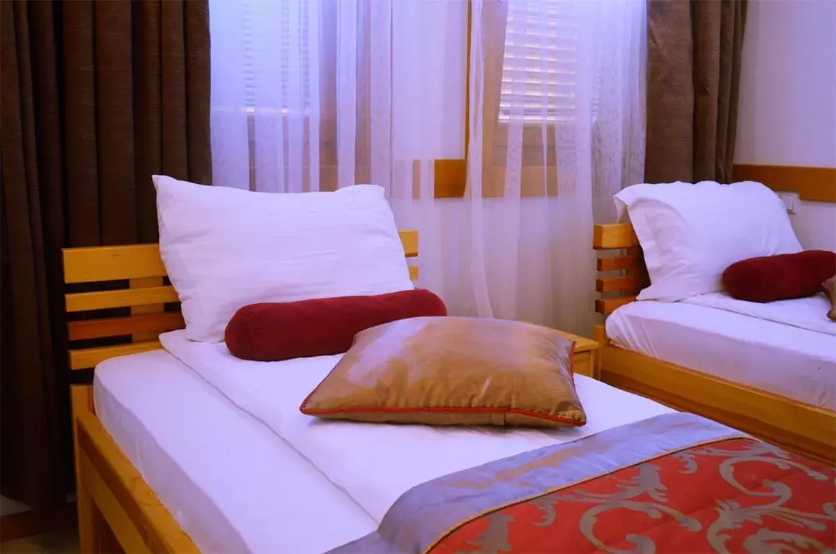 Twin Room in Hotel Berr Twin Room in Hotel Berr