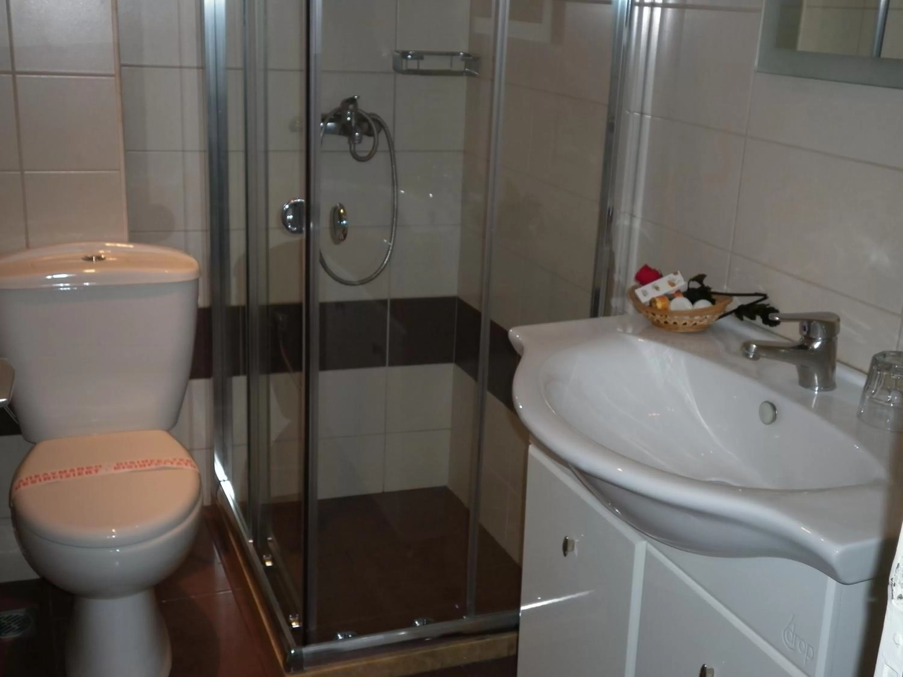 Bathroom in Apollo Hotel