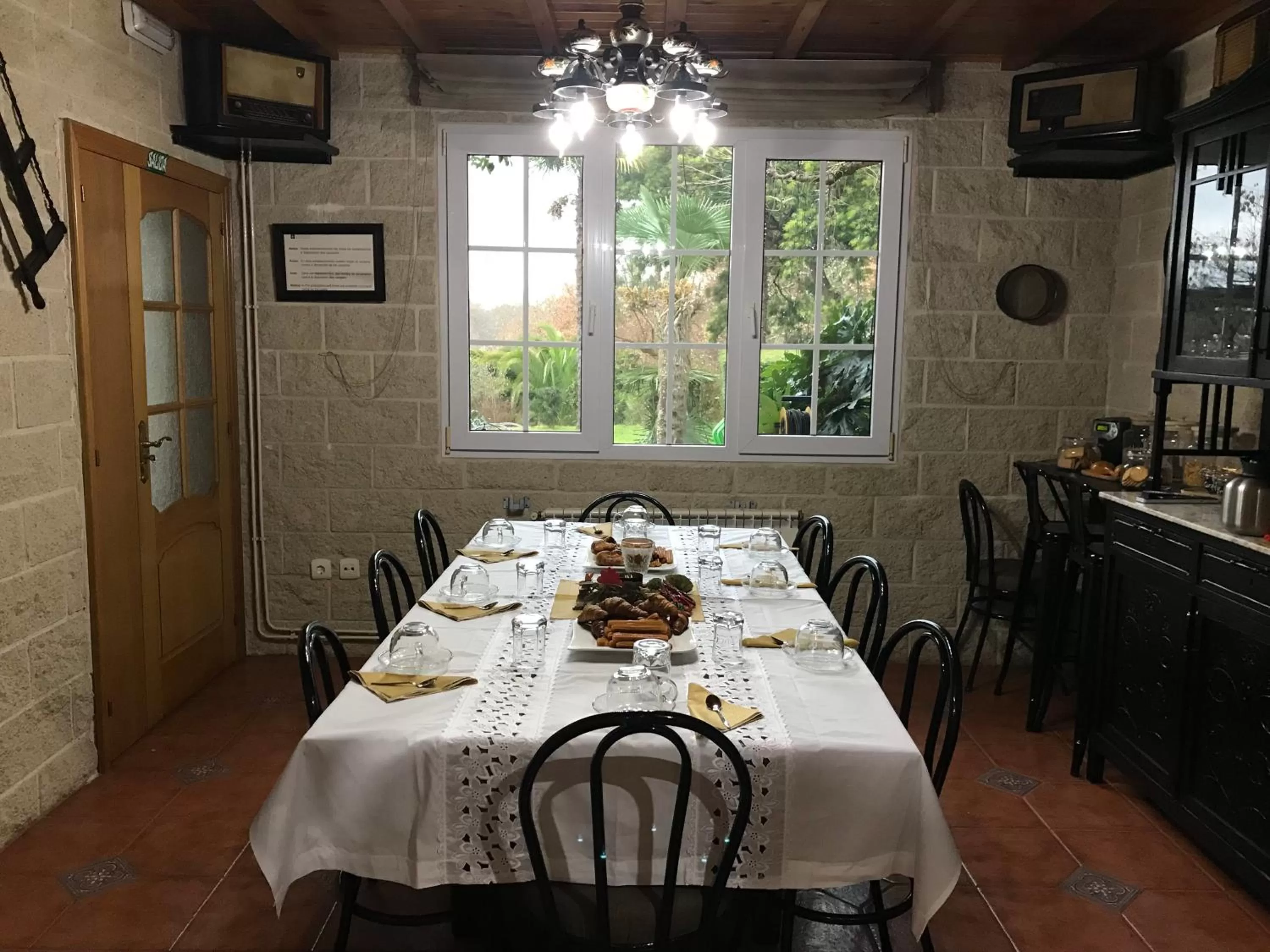 Communal lounge/ TV room in Agro da Gandarela