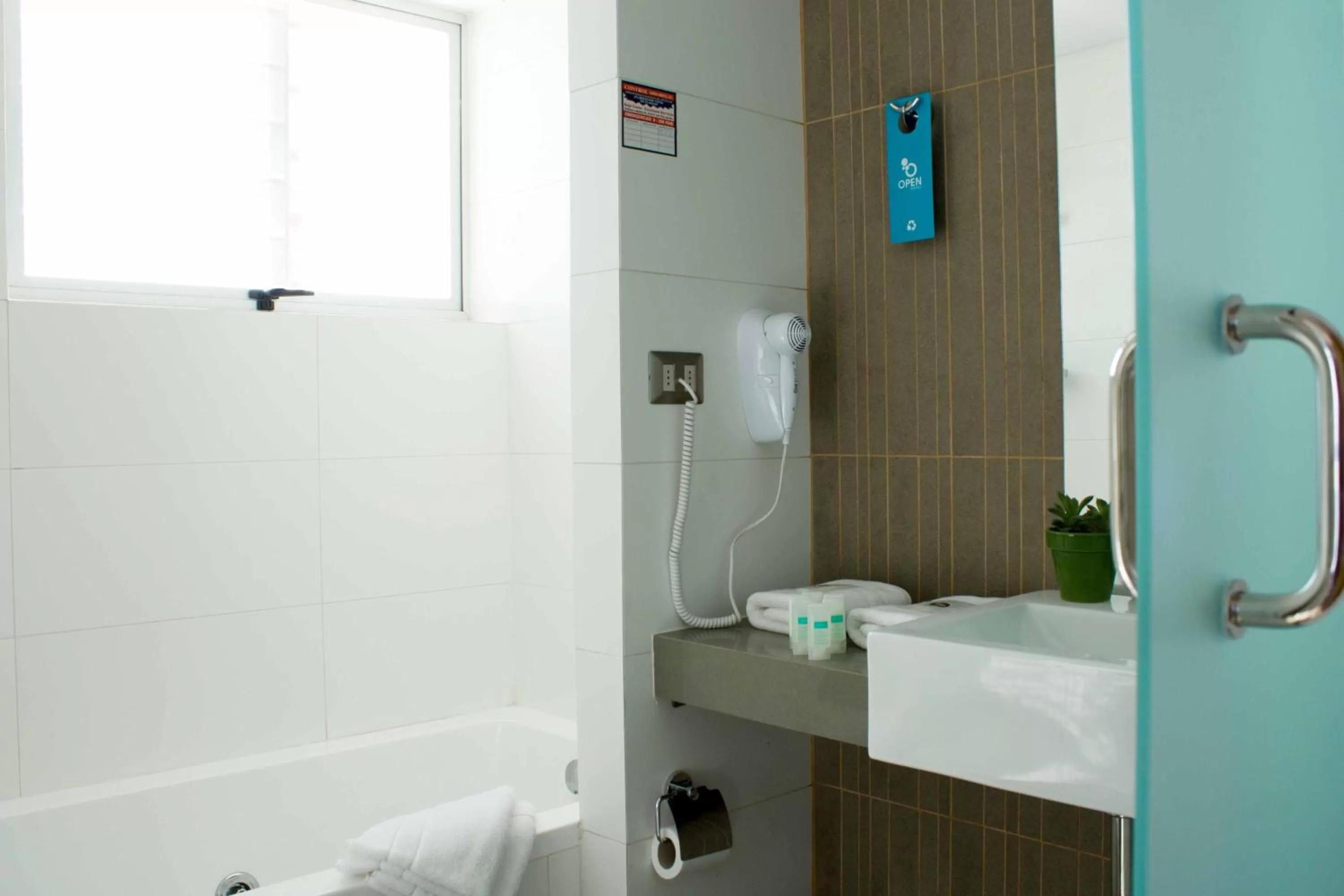 Bathroom in Open Hotel