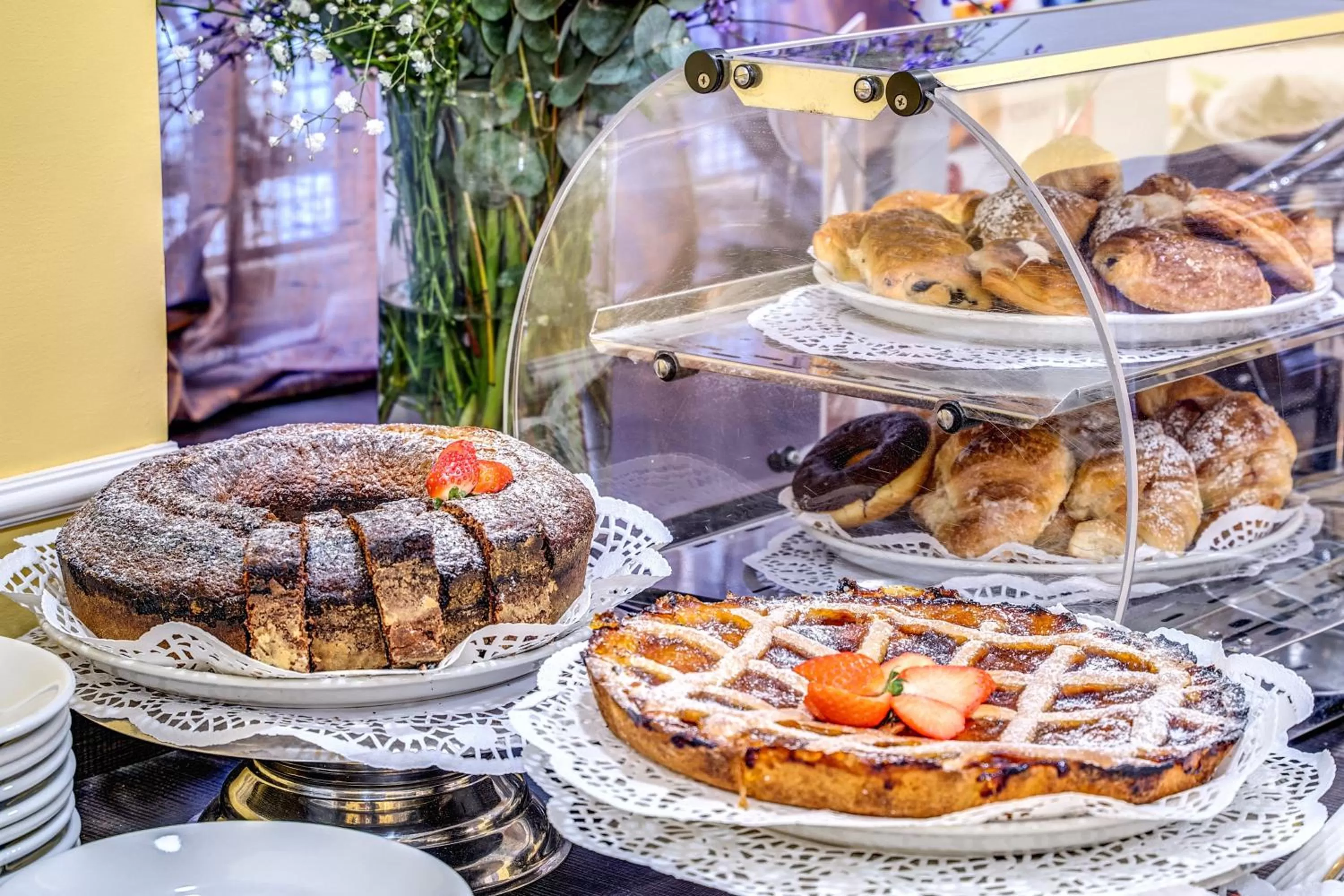 Continental breakfast in Hotel Ottaviano Augusto