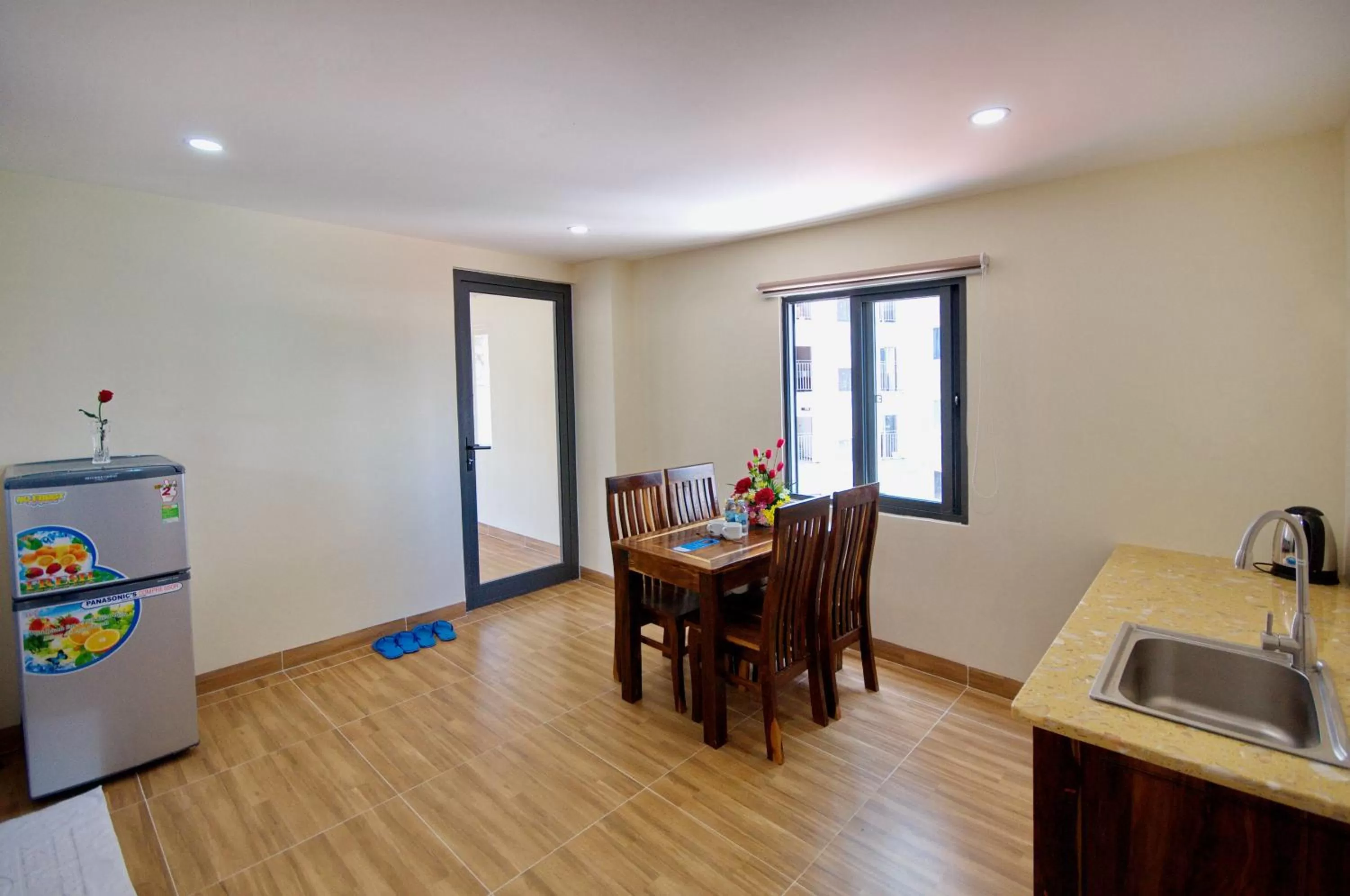 Dining area in Harvey Hotel & Apartments