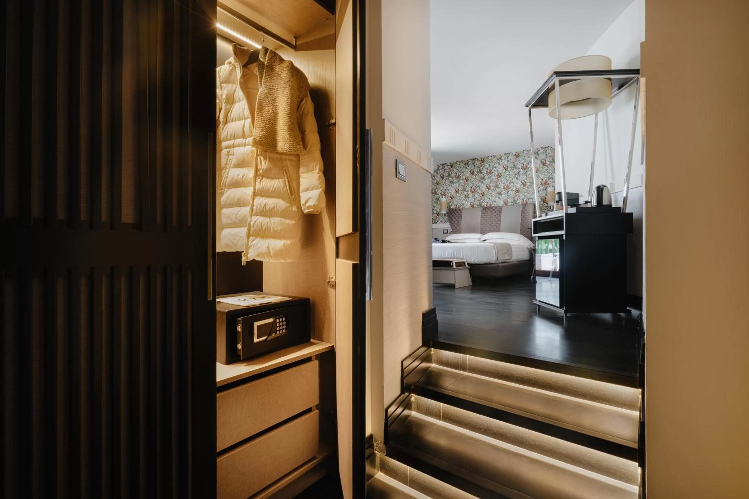 Bed in Mood Suites Tritone