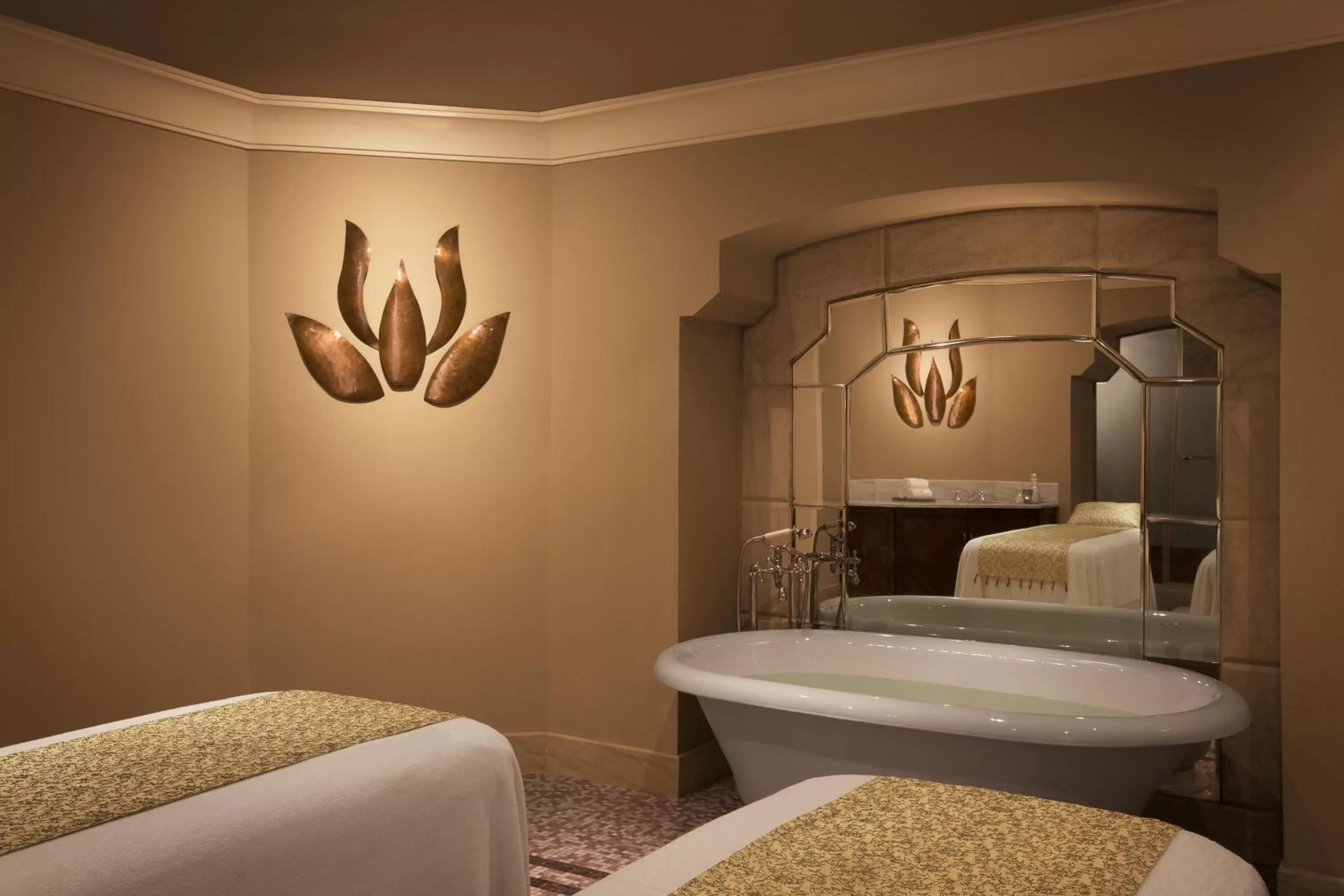 Massage, Bed in Umaid Bhawan Palace Jodhpur