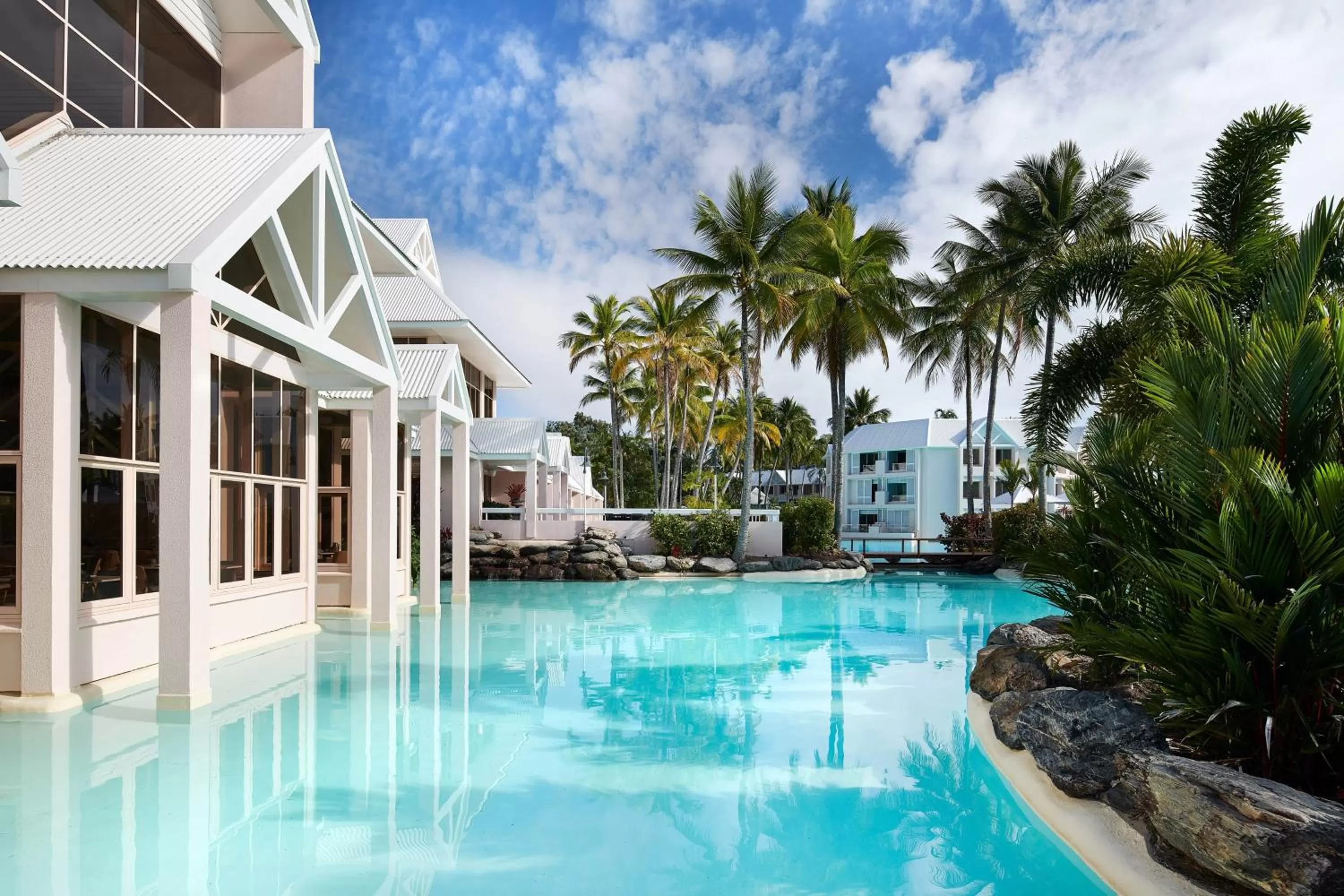 Swimming pool in Sheraton Grand Mirage Resort, Port Douglas