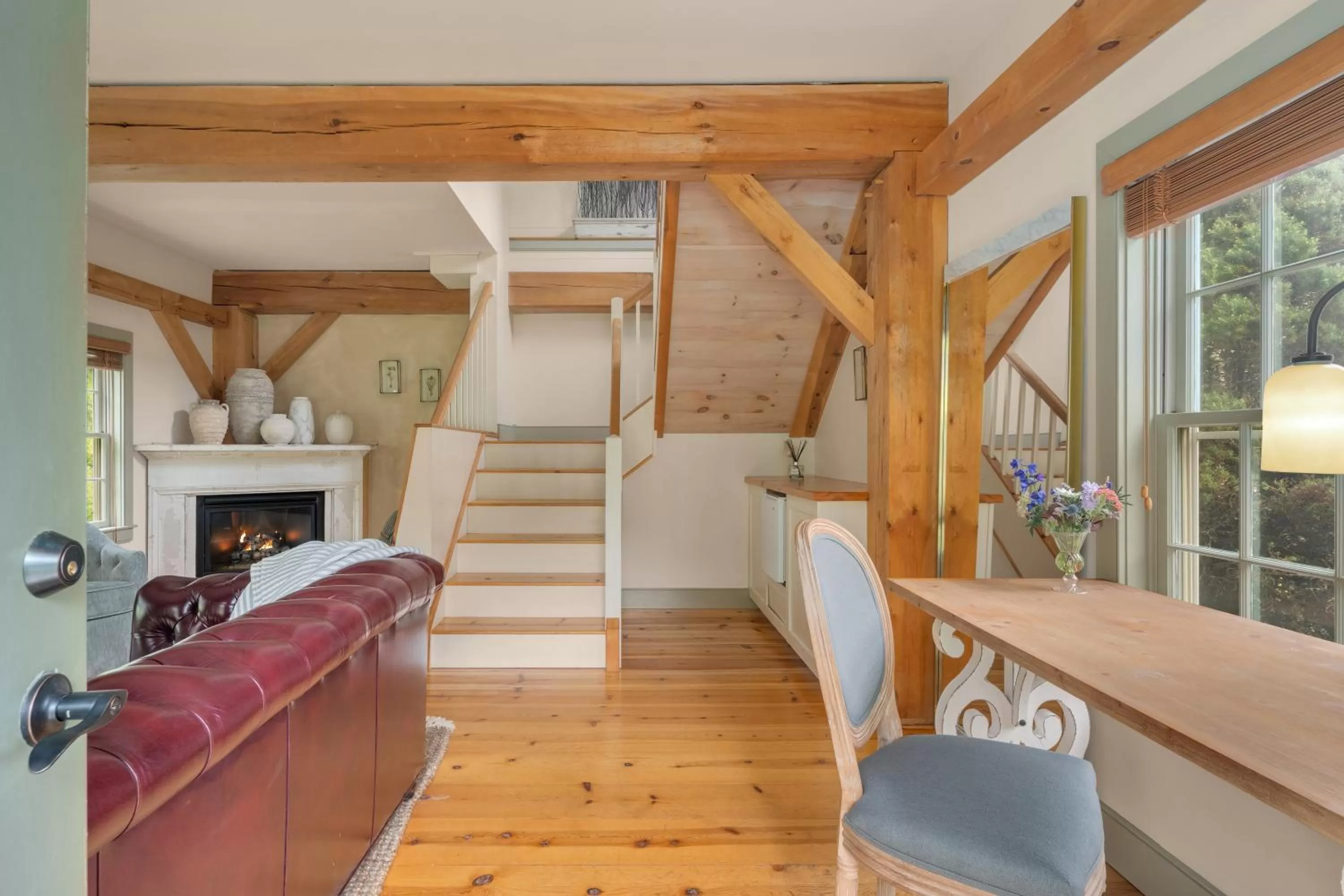 Living room in Inn at Silver Maple Farm