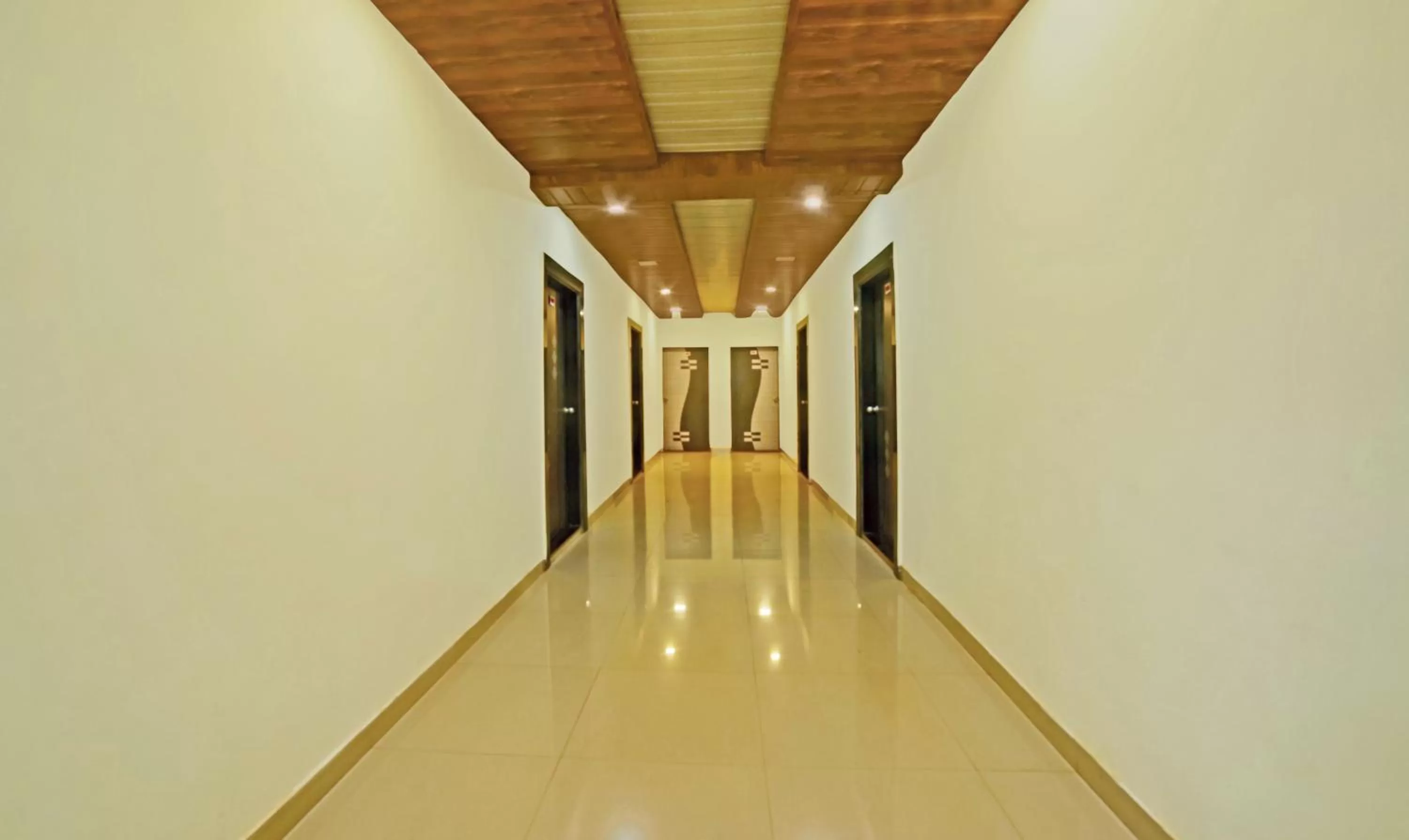 Lobby or reception in Treebo Balaji Excellency with Pool & Spa