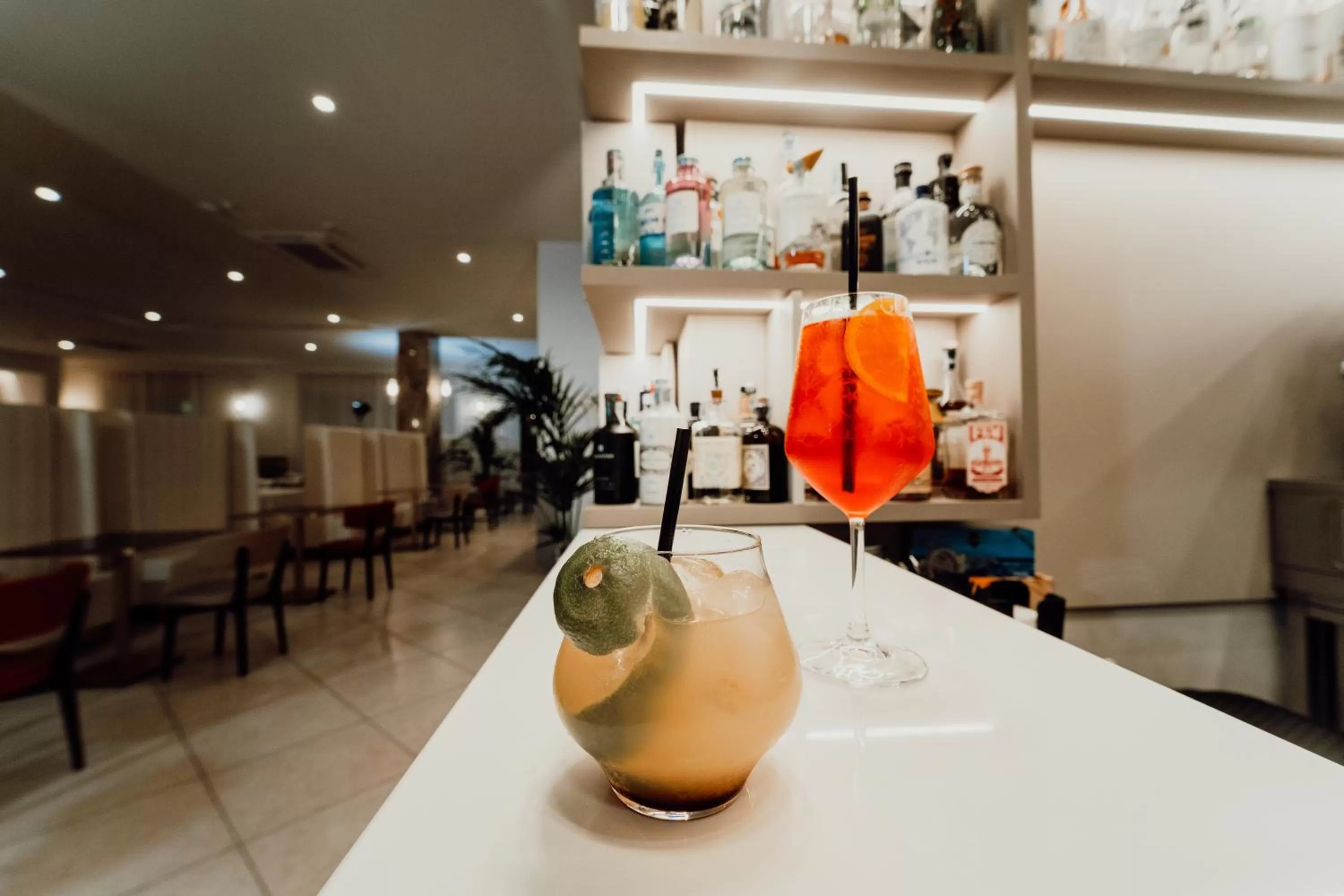 Restaurant/places to eat in Hotel Falli