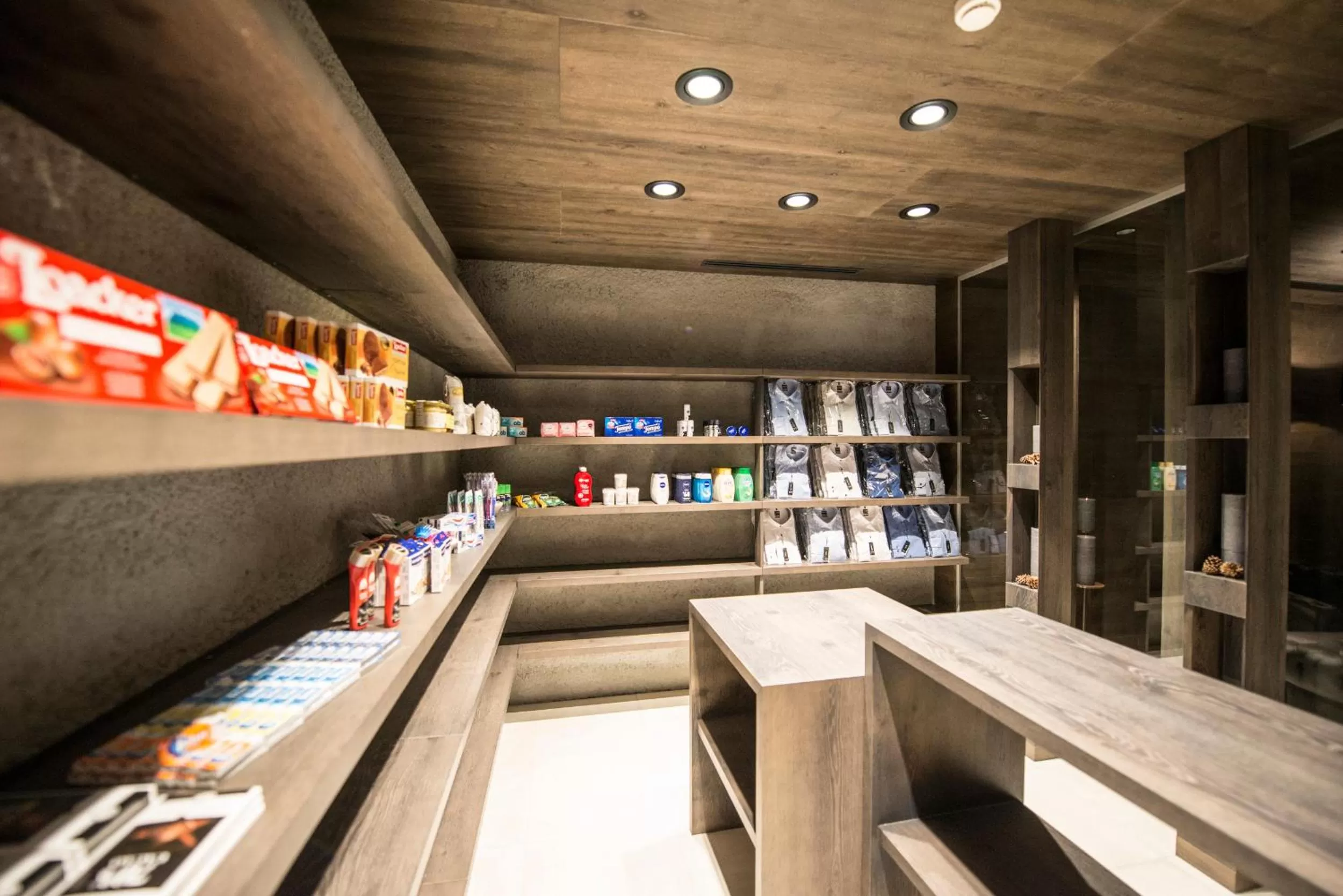 On-site shops in Tenne Lodges