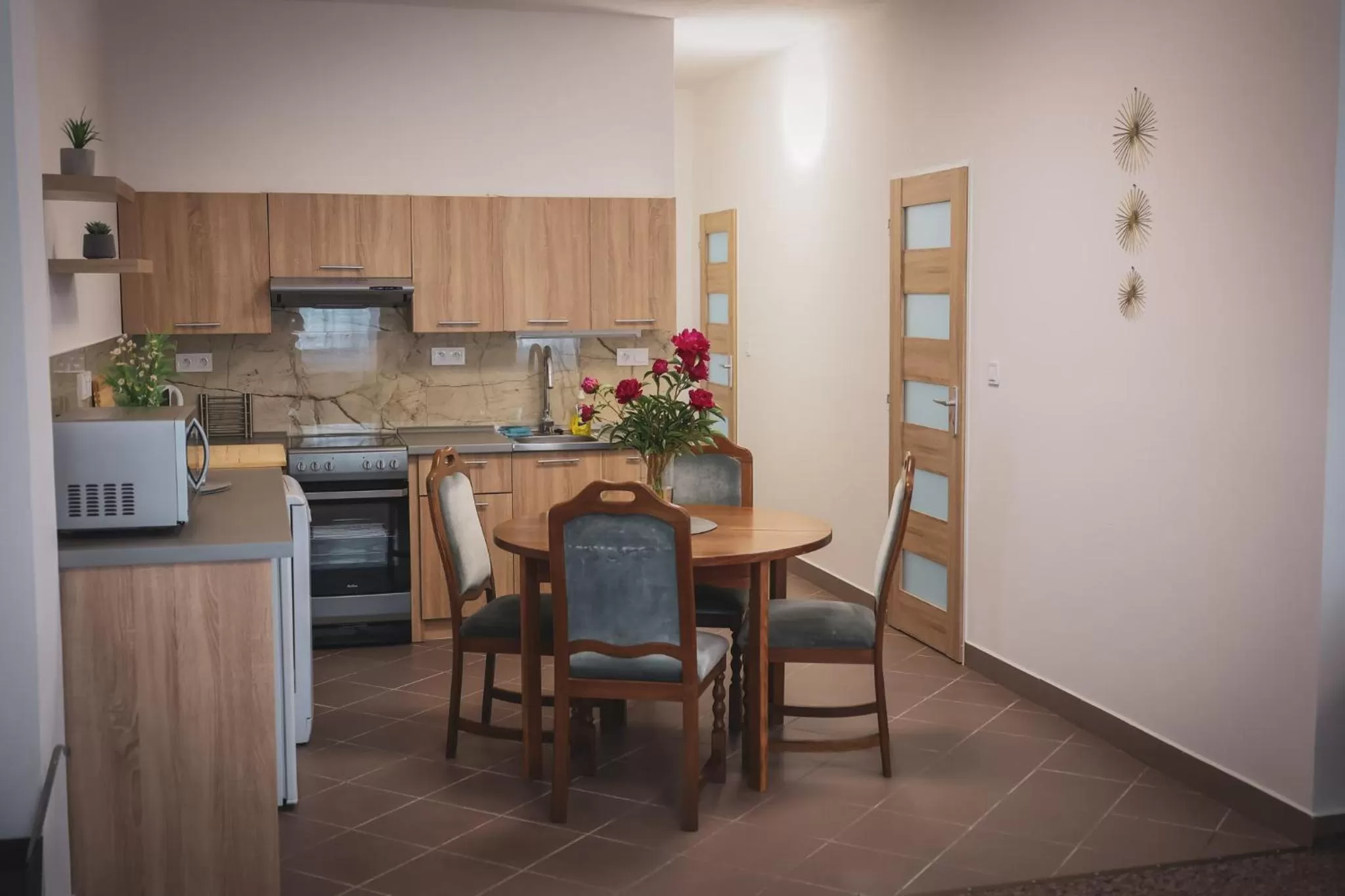 Kitchen or kitchenette in Hotel Apartment Faraon