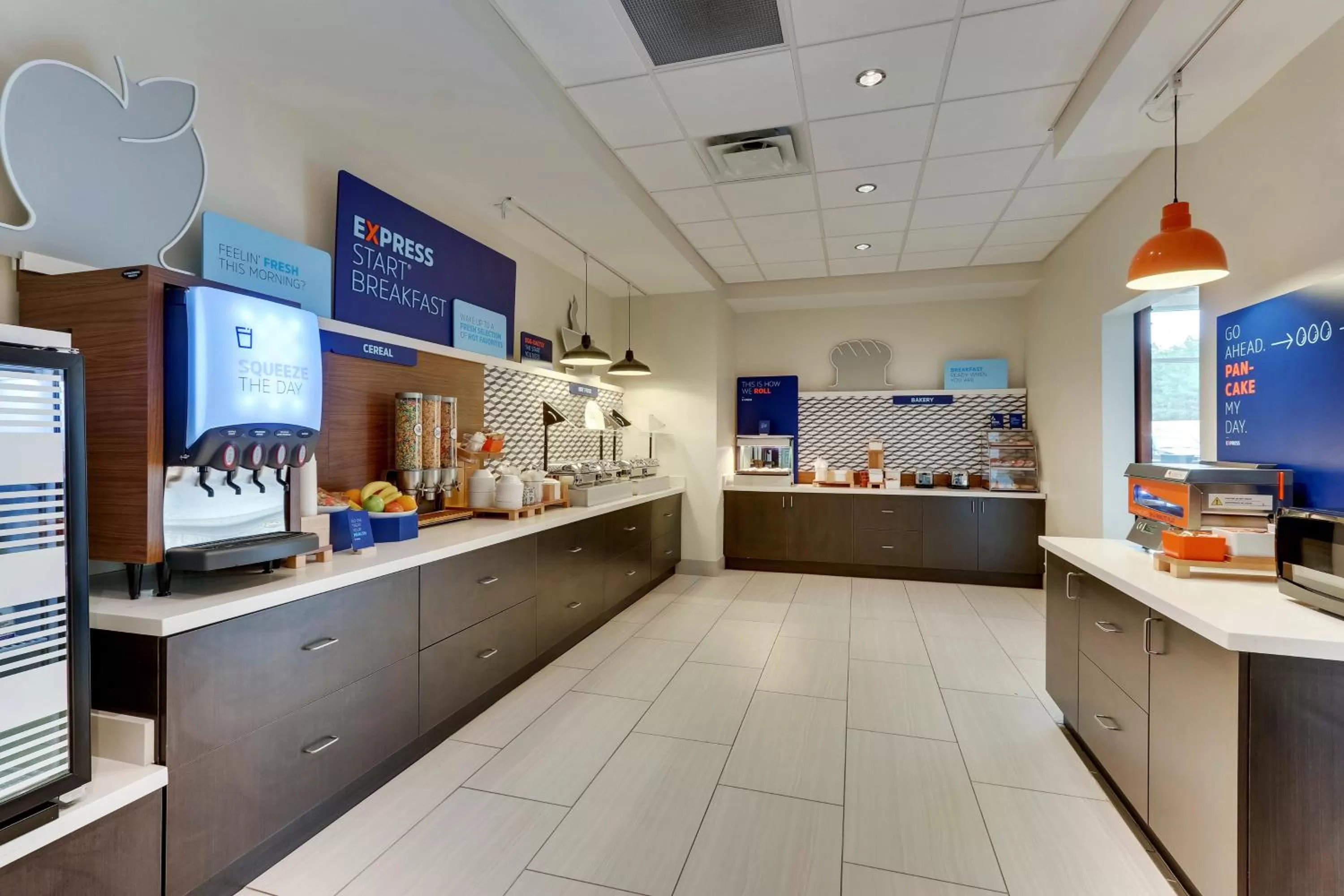 Breakfast in Holiday Inn Express & Suites - Dawsonville by IHG