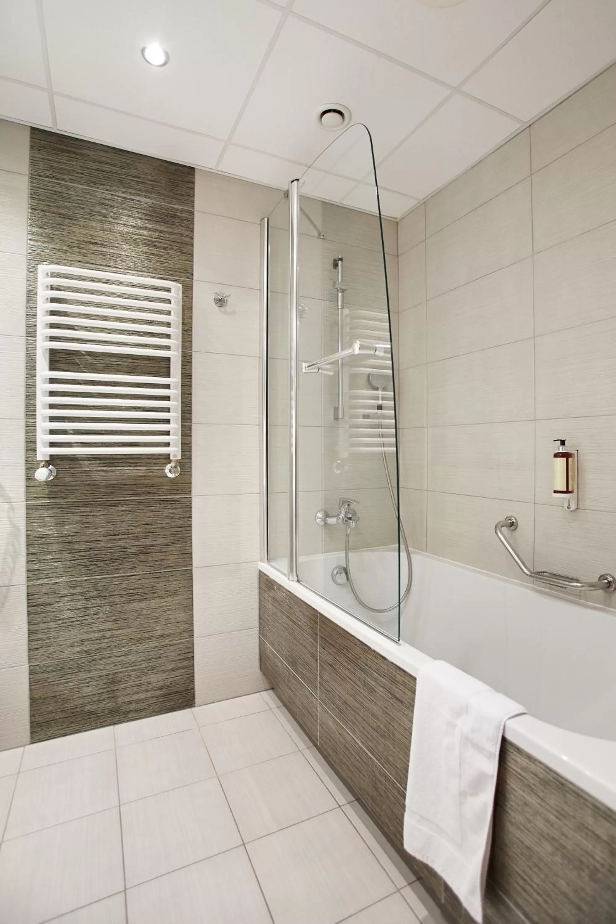 Bathroom in Arche Hotel Puławska Residence Warszawa