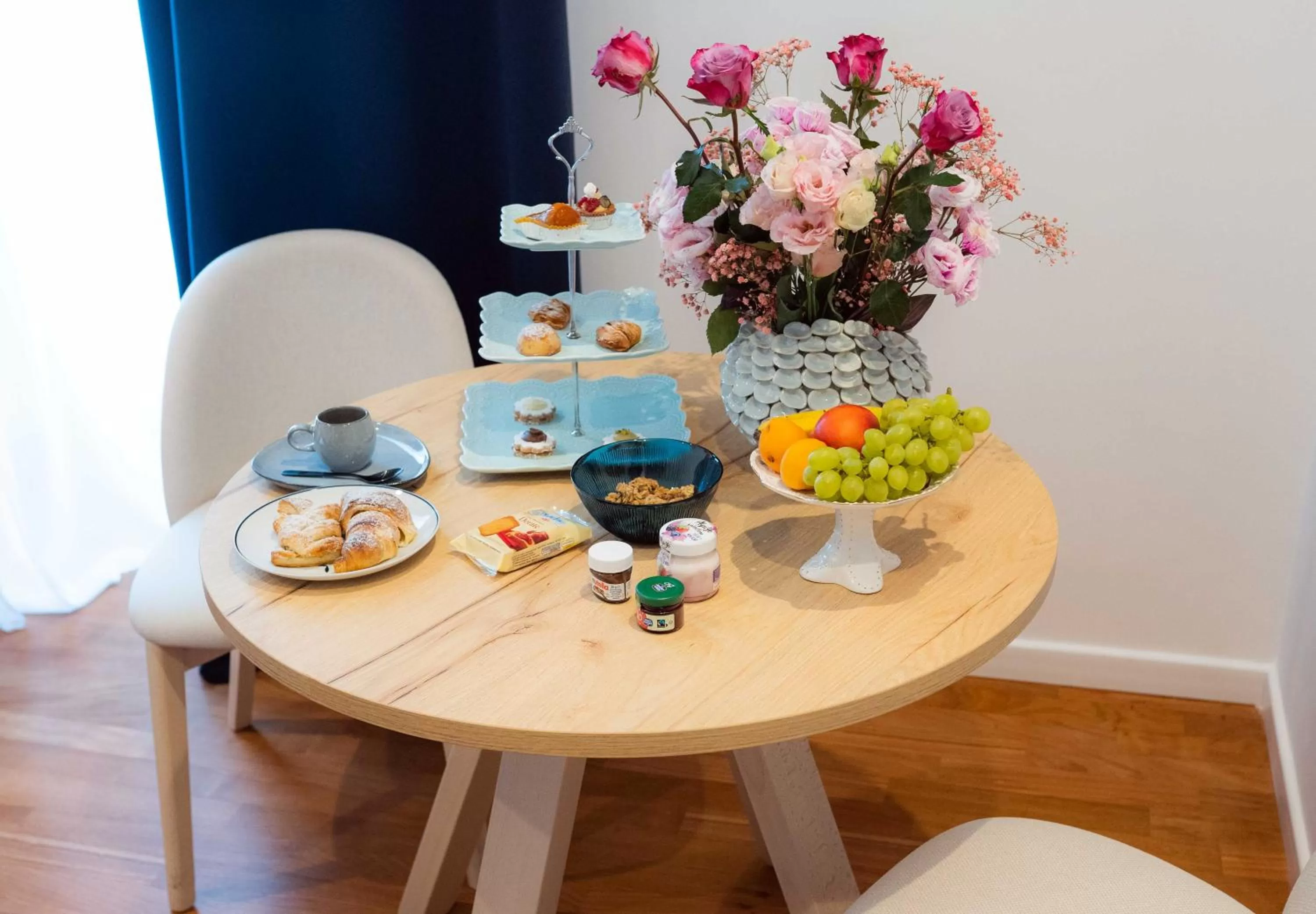 Breakfast in MareLuna Rooms