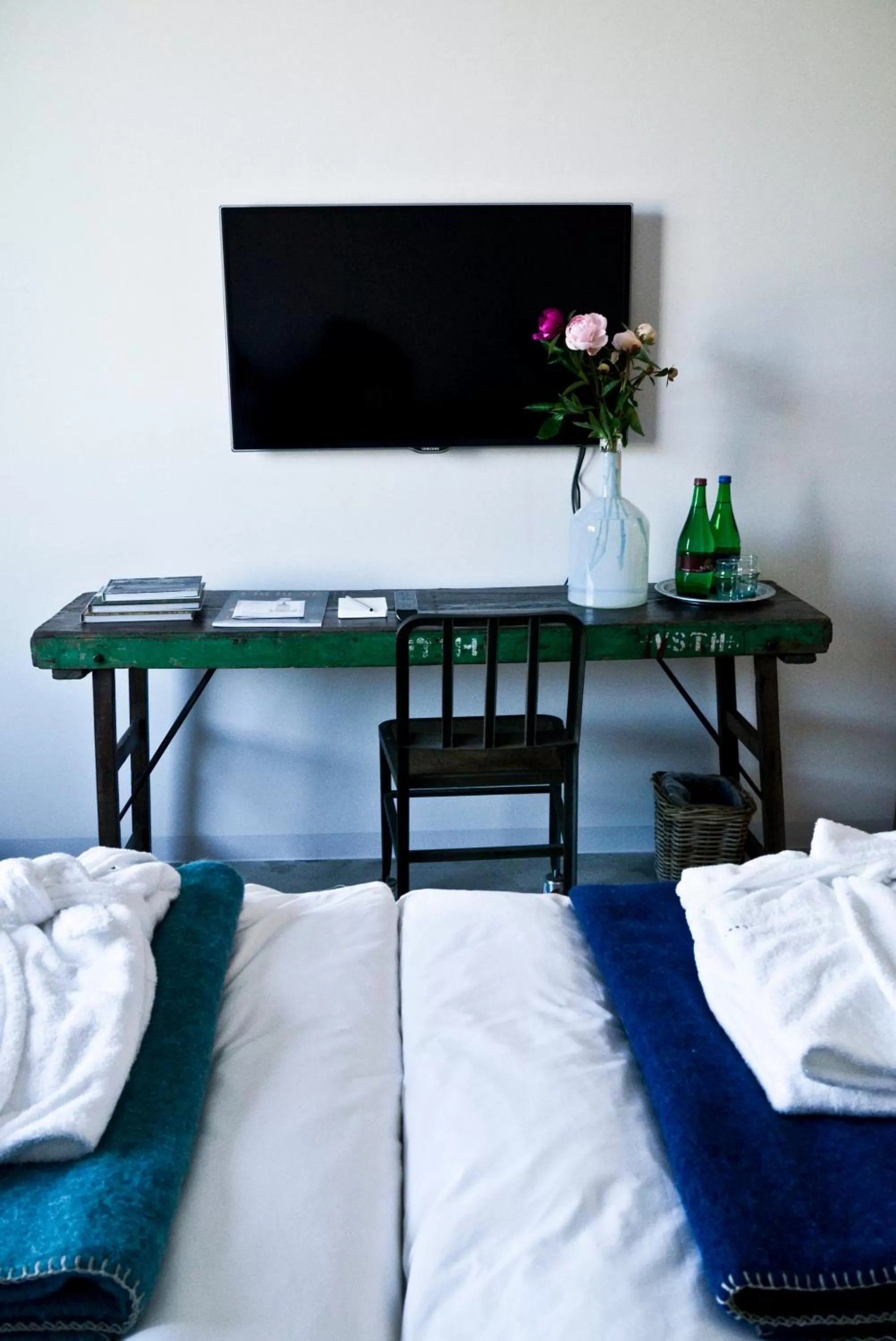 TV and multimedia, Bed in Speicher7 Hotel