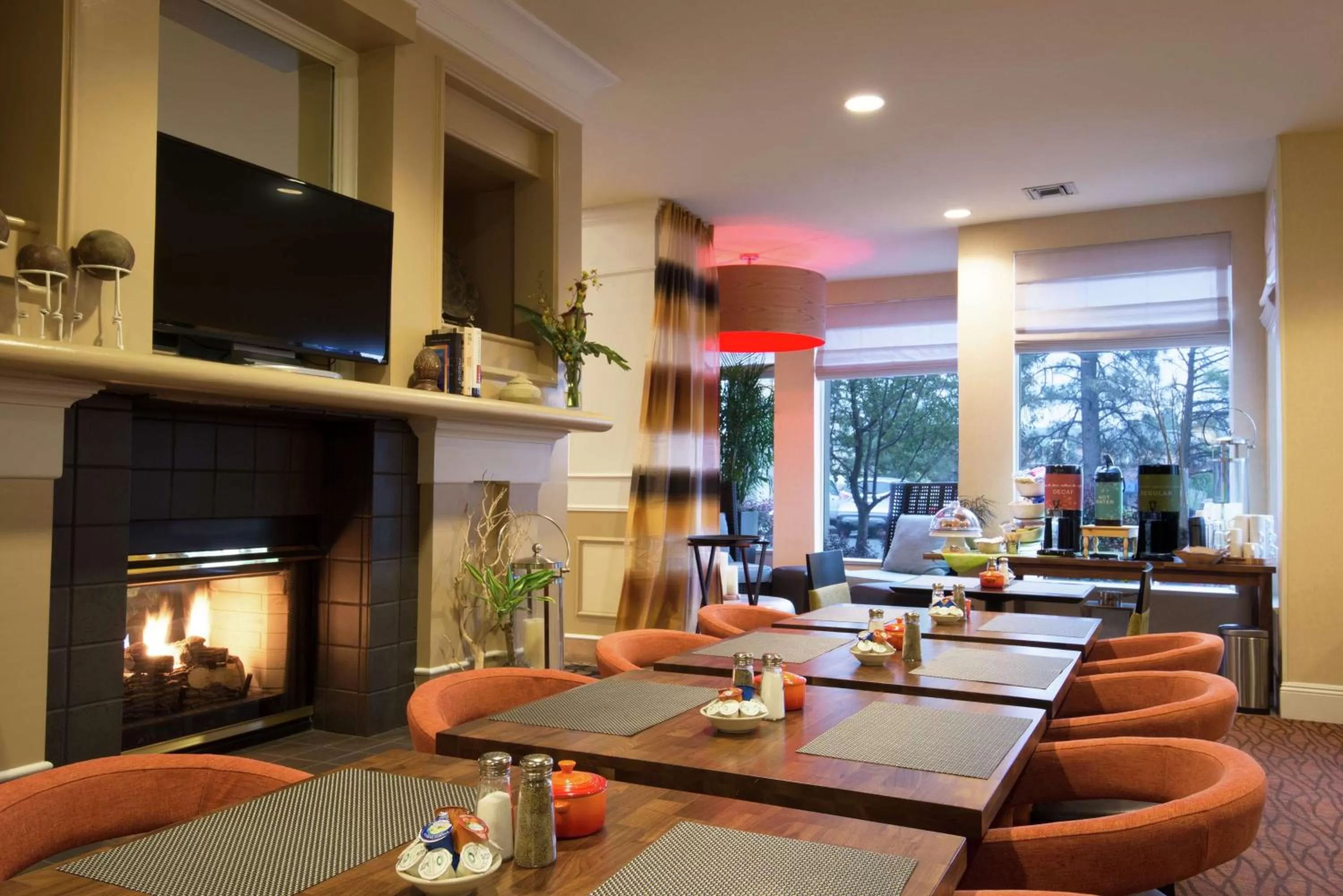 Restaurant/places to eat in Hilton Garden Inn Flagstaff