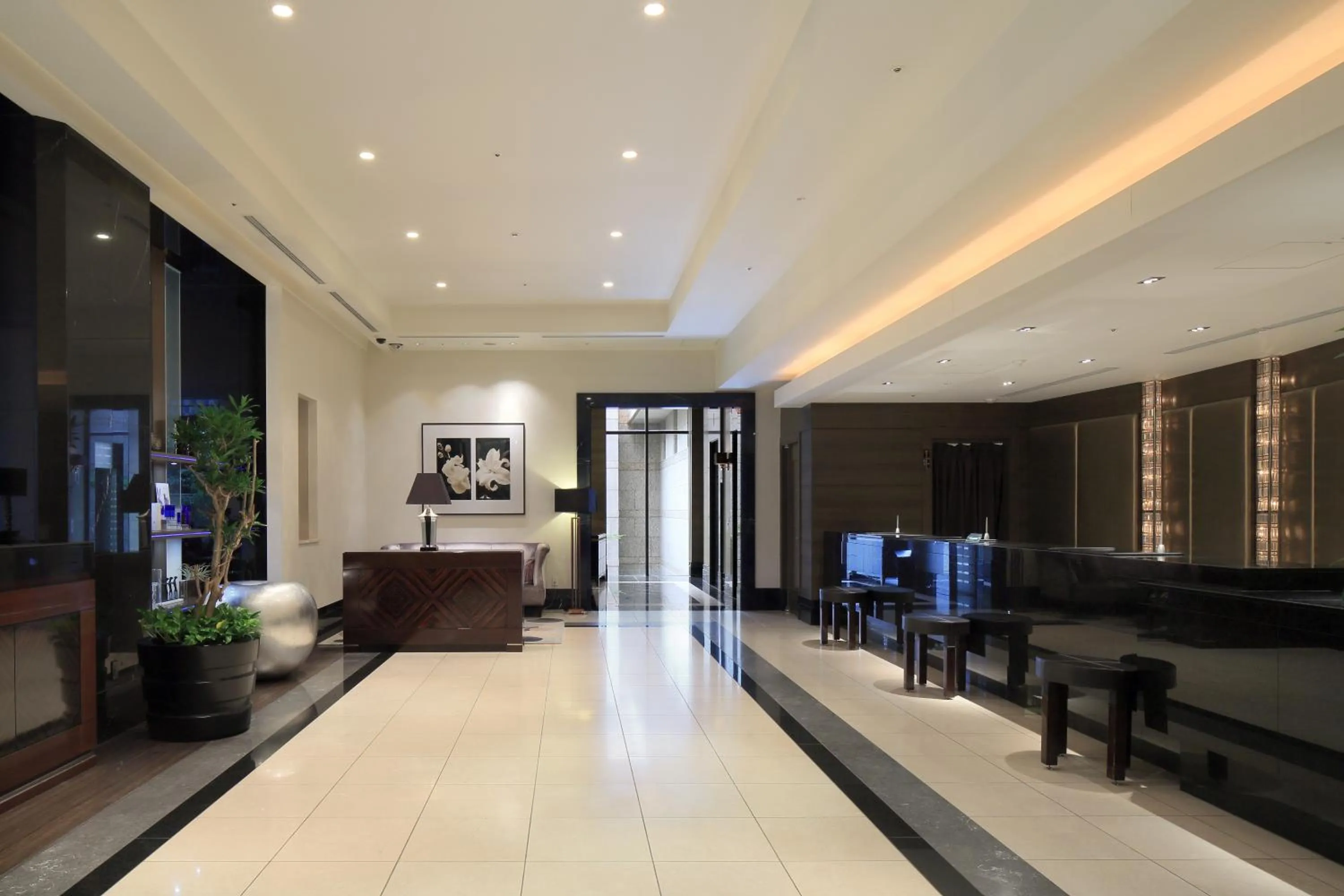 Lobby or reception in Hotel Trusty Tokyo Bayside