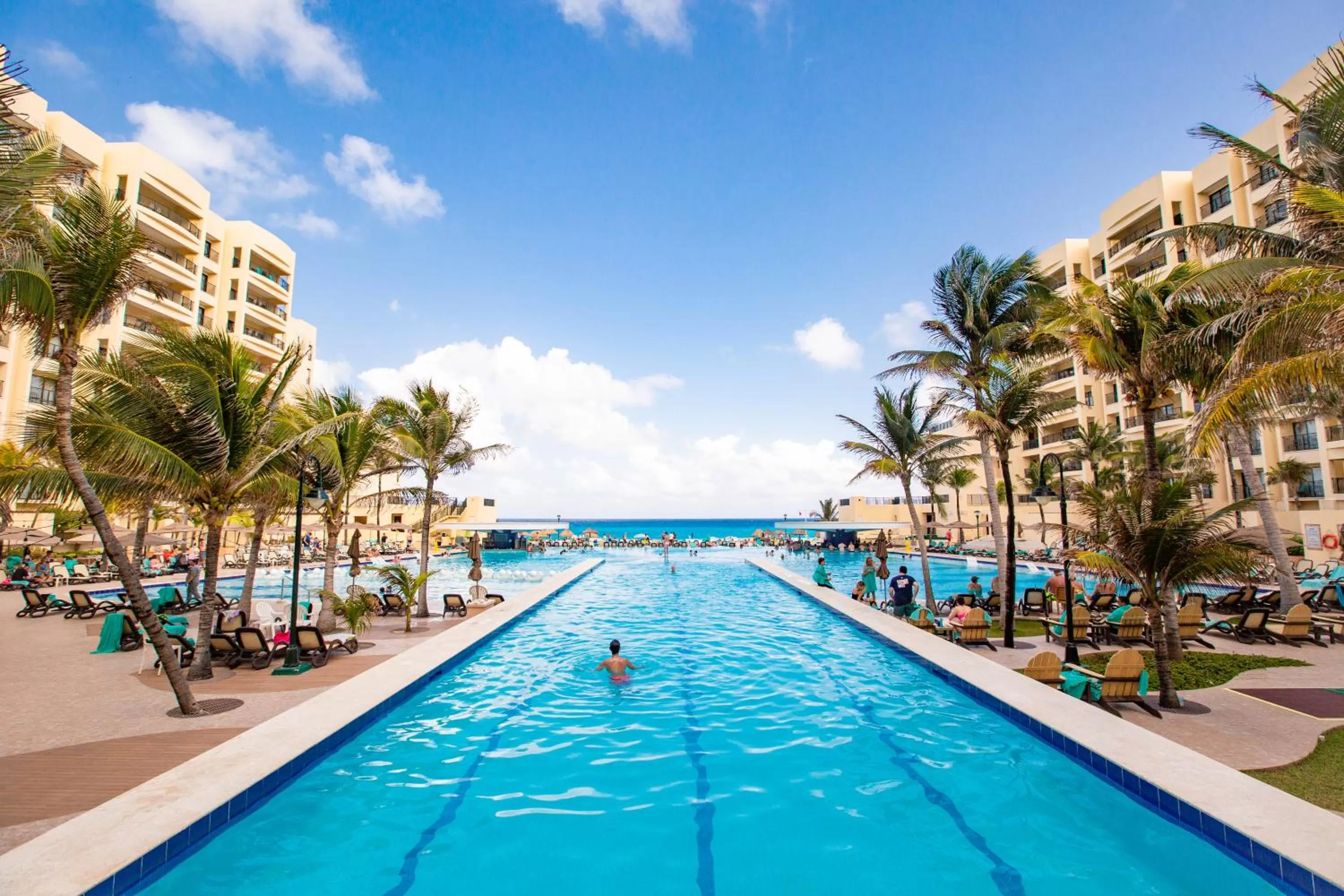 Day in The Royal Sands Resort & Spa