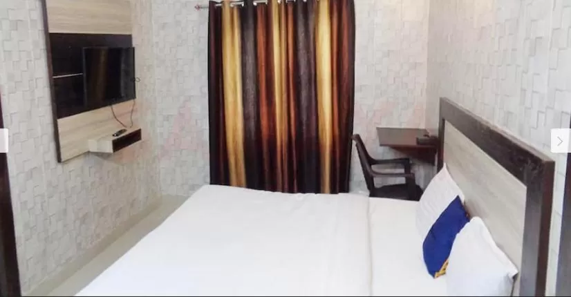 Bedroom, Bed in Hotel Taj Stay Agra