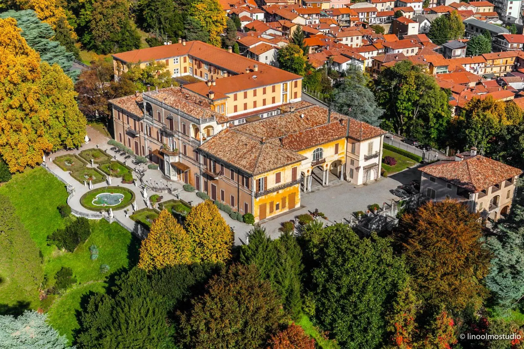 Villa Cagnola Villa Cagnola