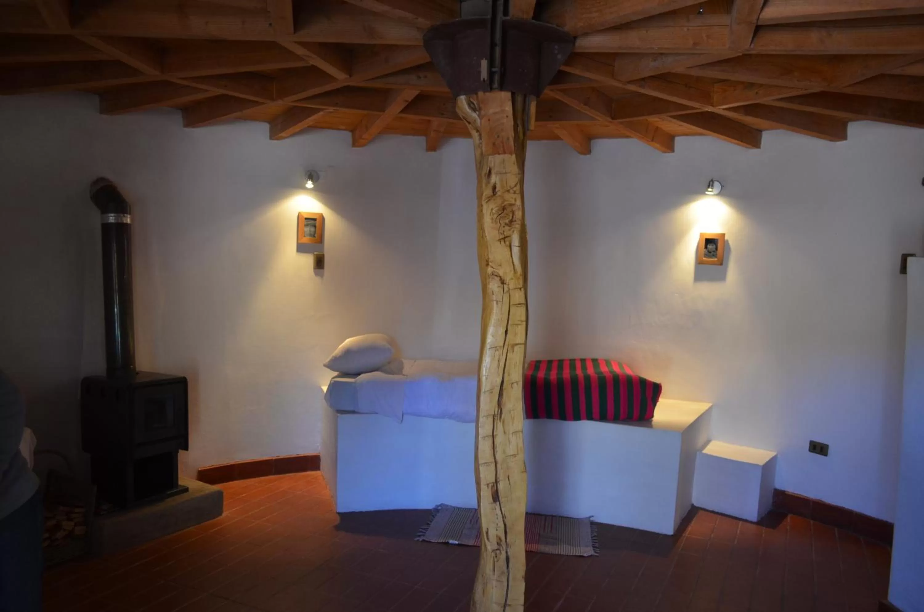 Decorative detail, Bed in Hotel La Aldea