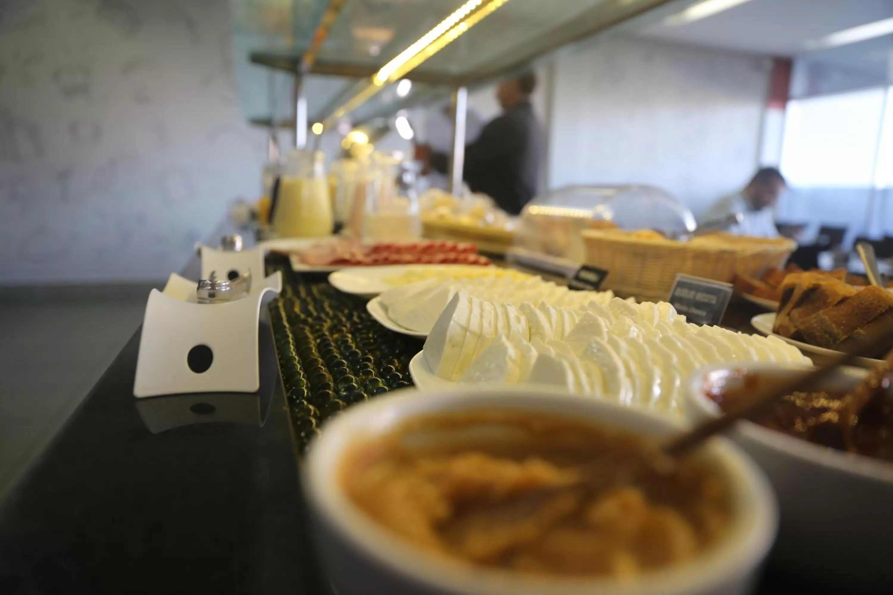 Buffet breakfast in Stop Inn Antonio Carlos