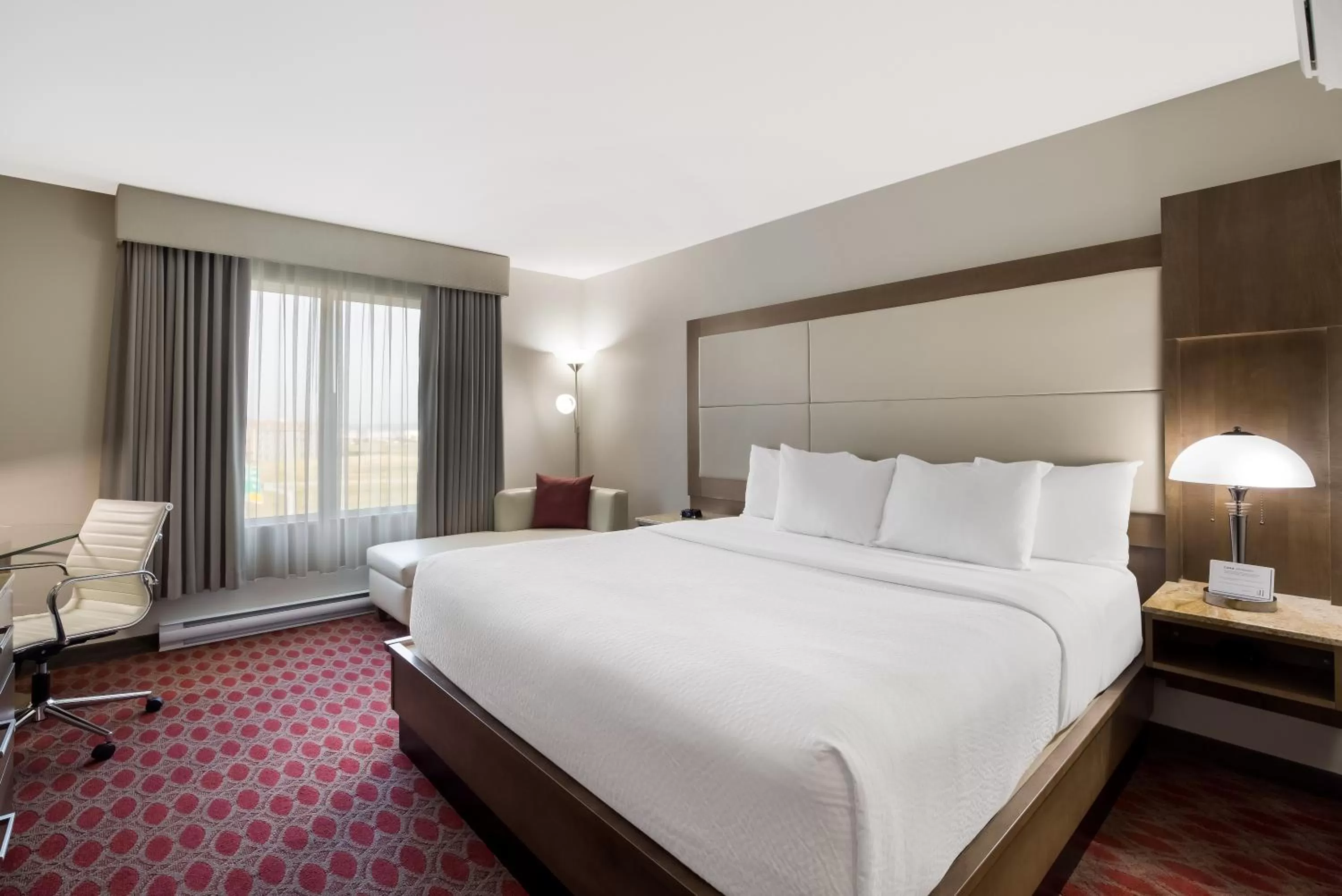 Bedroom, Bed in Hotel 11, MOD A Sonesta Collection