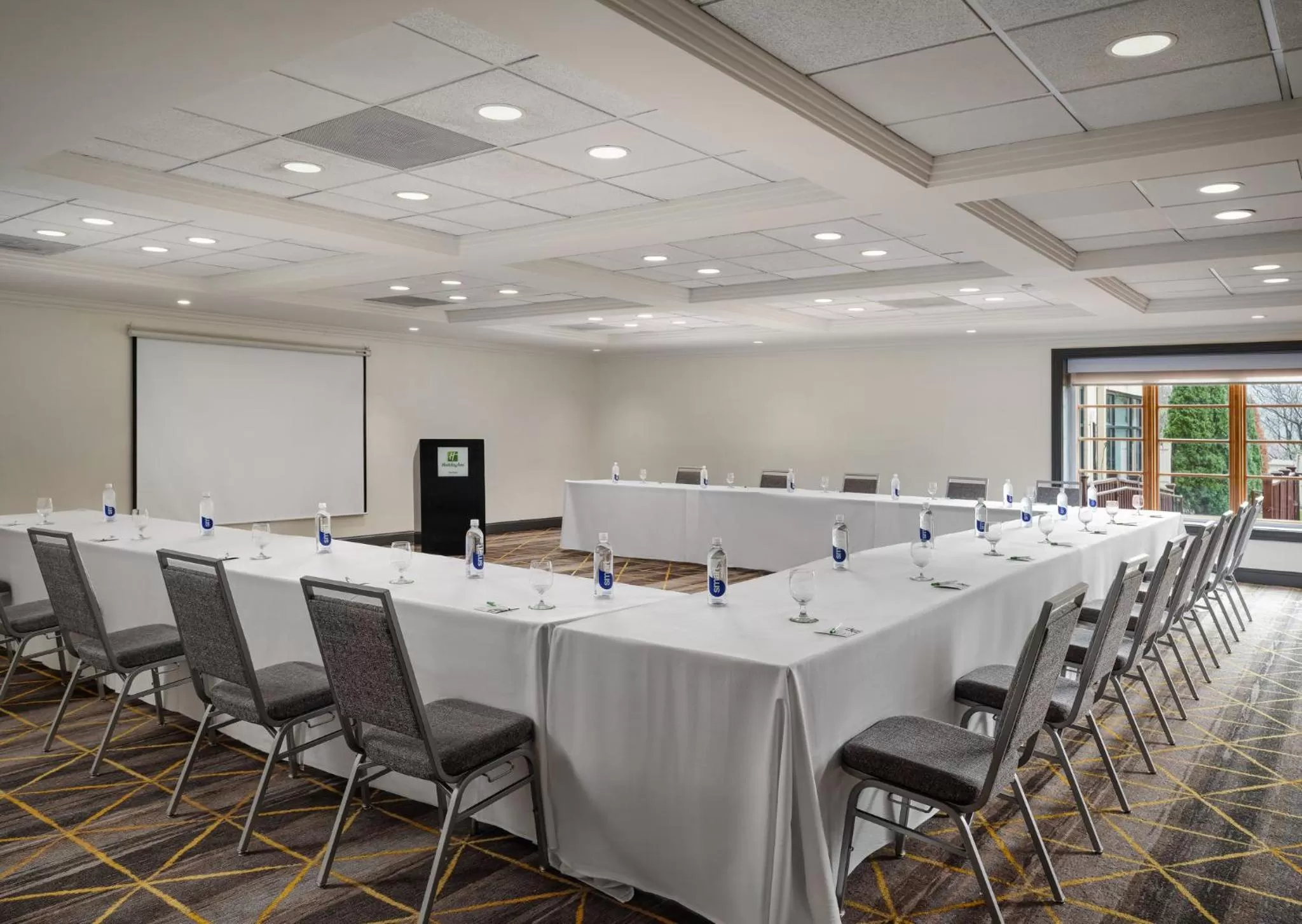 Meeting/conference room in Holiday Inn Boston - Dedham Hotel & Conference Center by IHG
