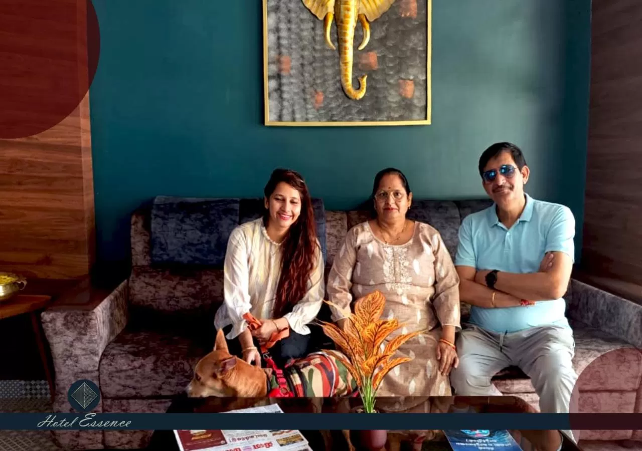 Guests in Hotel ESSENCE