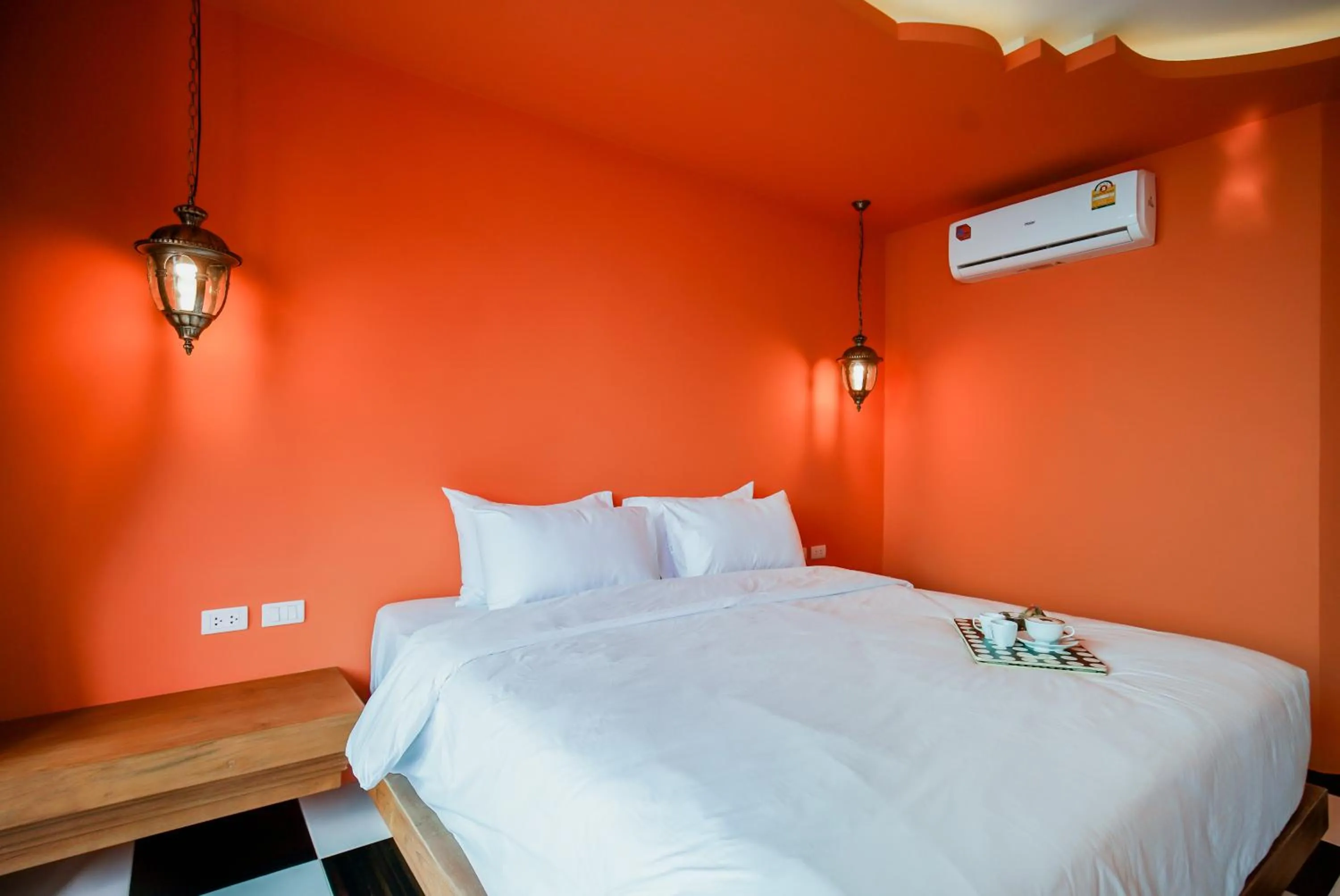 Bed in Khaleej Mass Hotel Patong