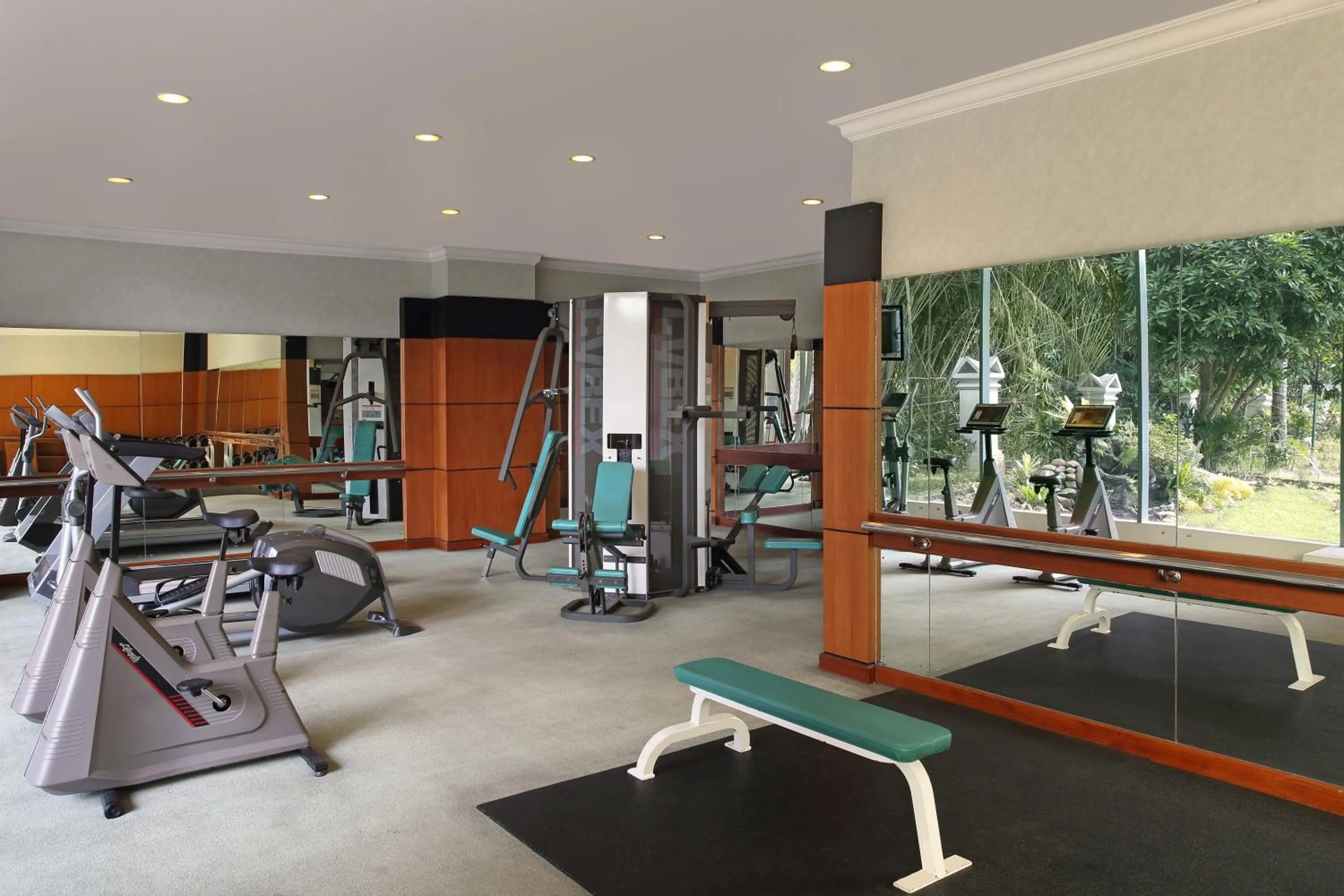 Fitness centre/facilities in Aryaduta Pekanbaru