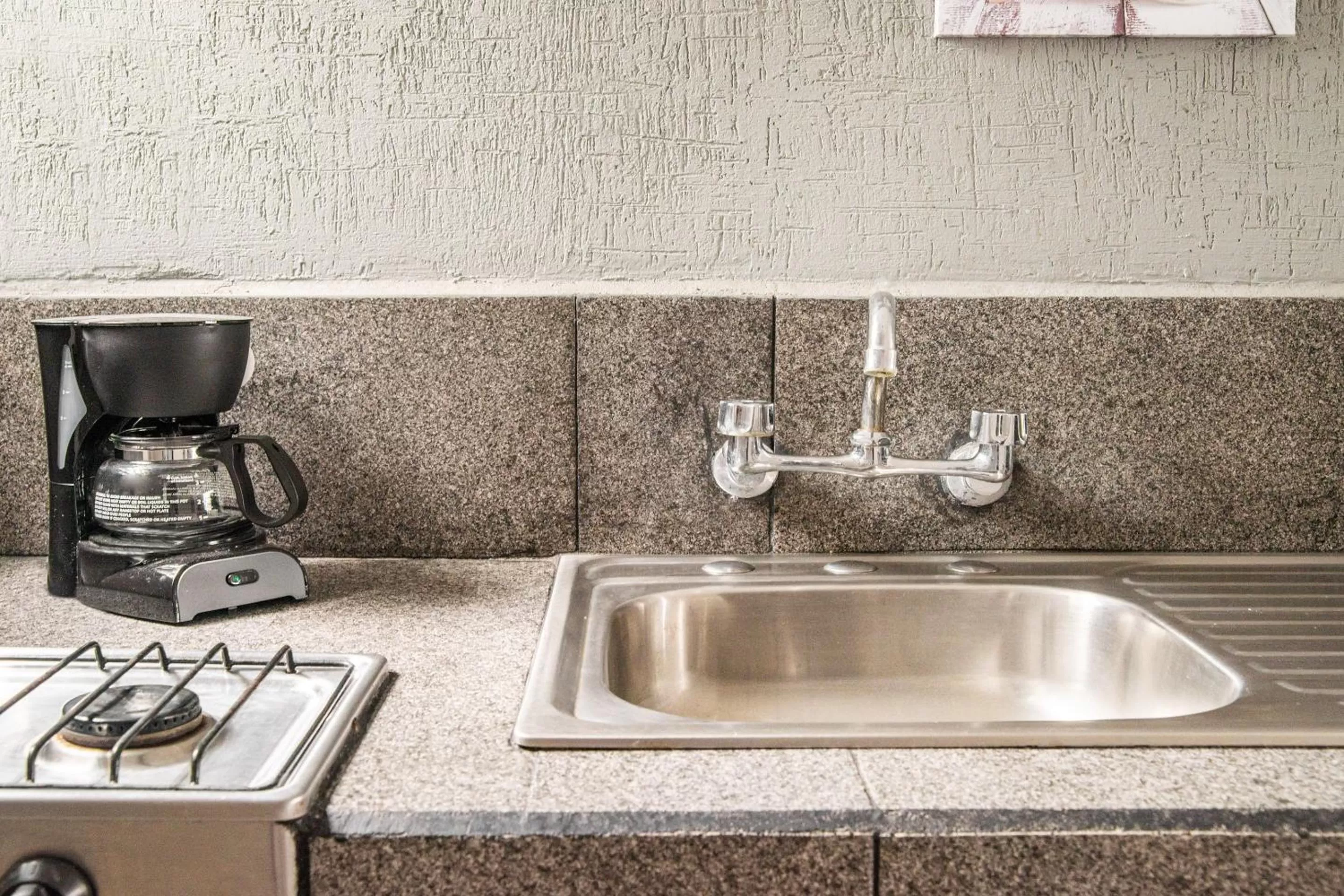 Kitchen or kitchenette in Hotel Dpas 52