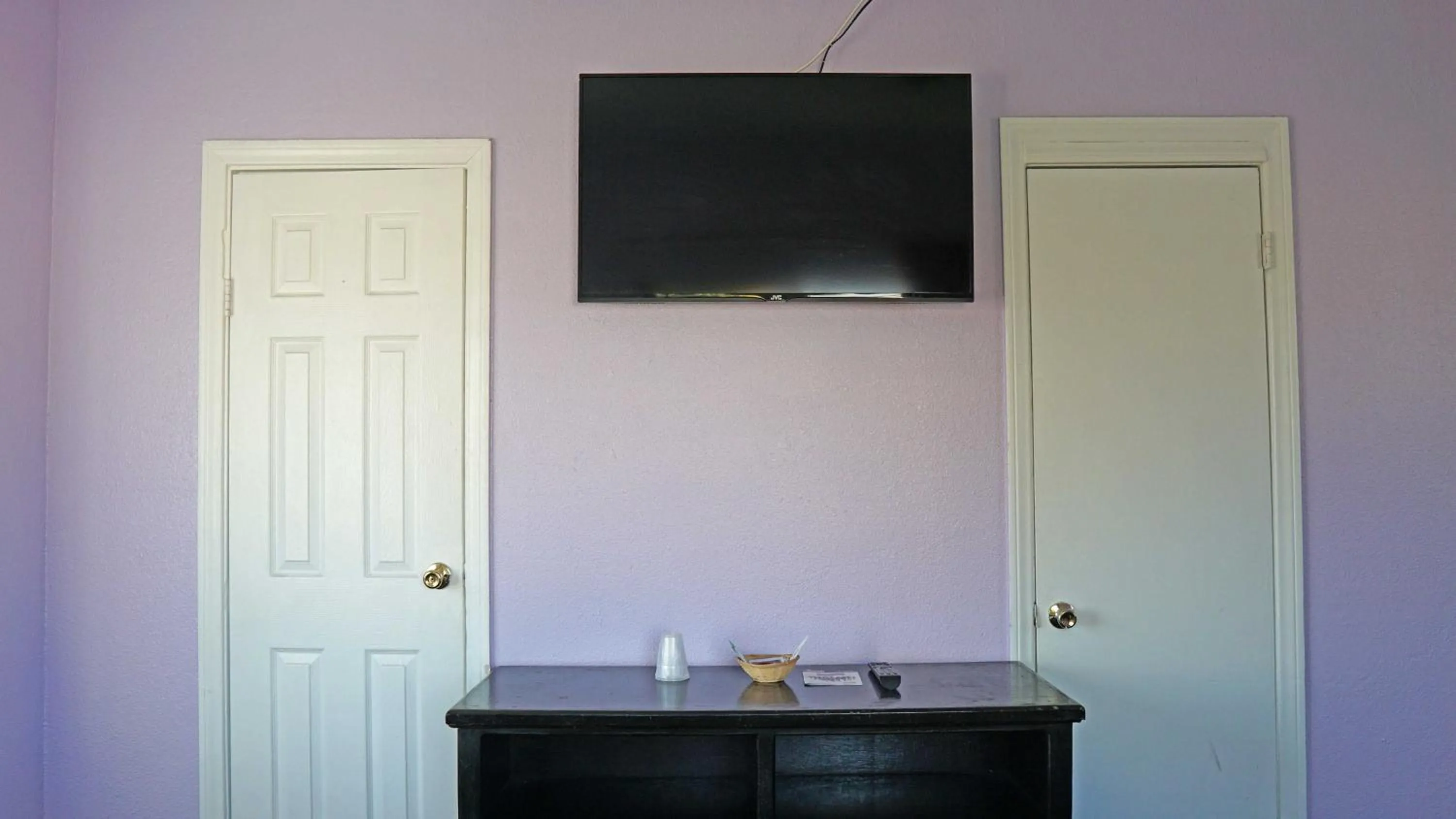 TV/Entertainment Center in Antonio Hotel - Downtown Los Angeles, near Hollywood