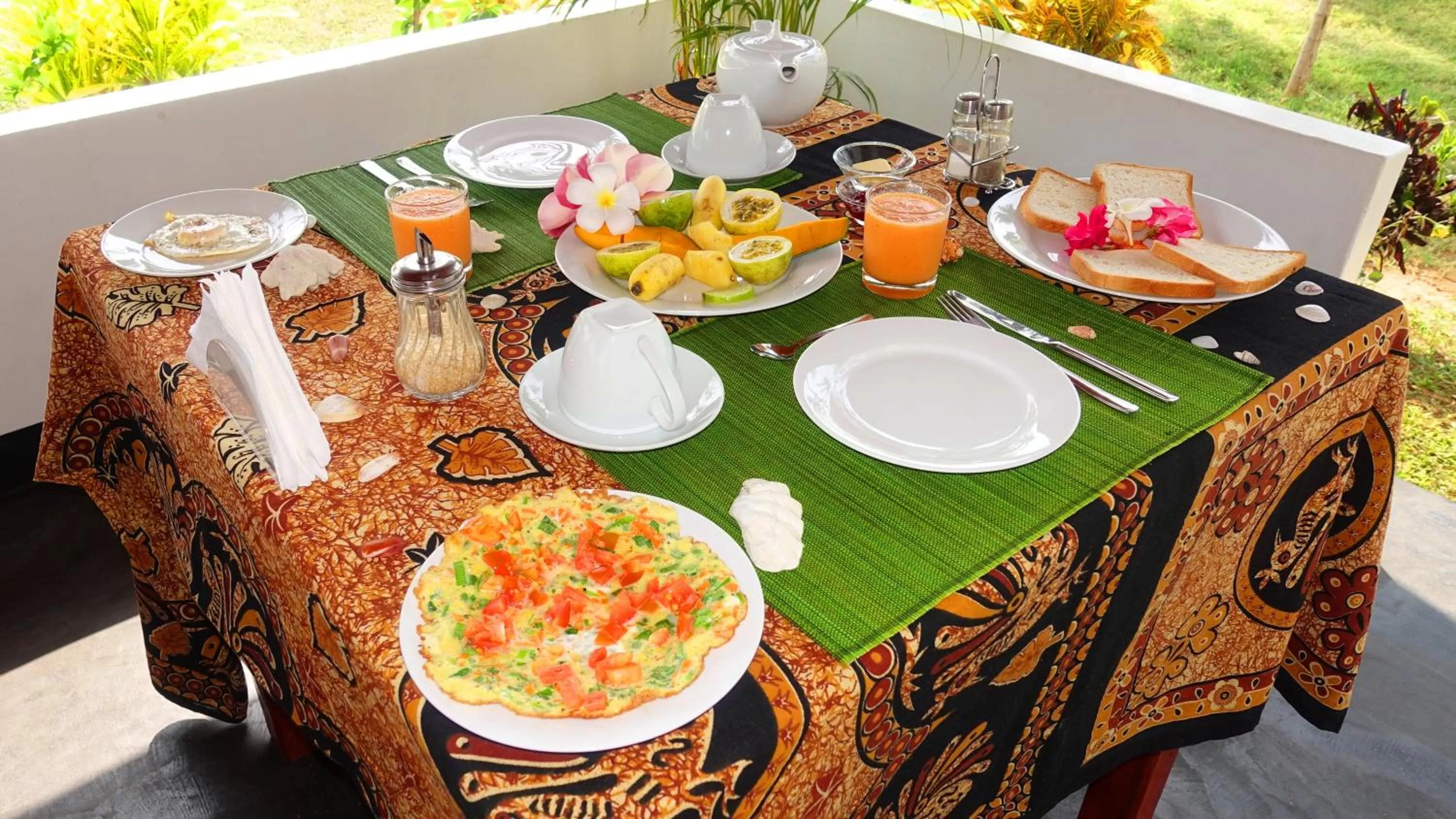 Restaurant/places to eat in Regina Beach Bungalow